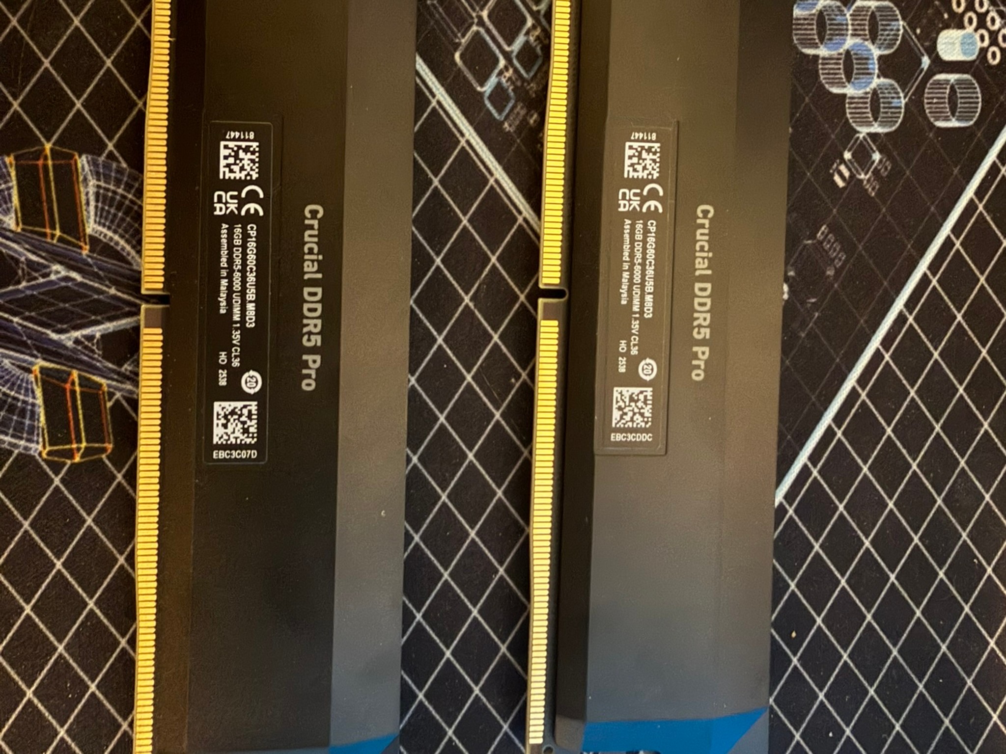 Crucial Pro Overclocking 32GB DDR5-6000 (2x16GB)