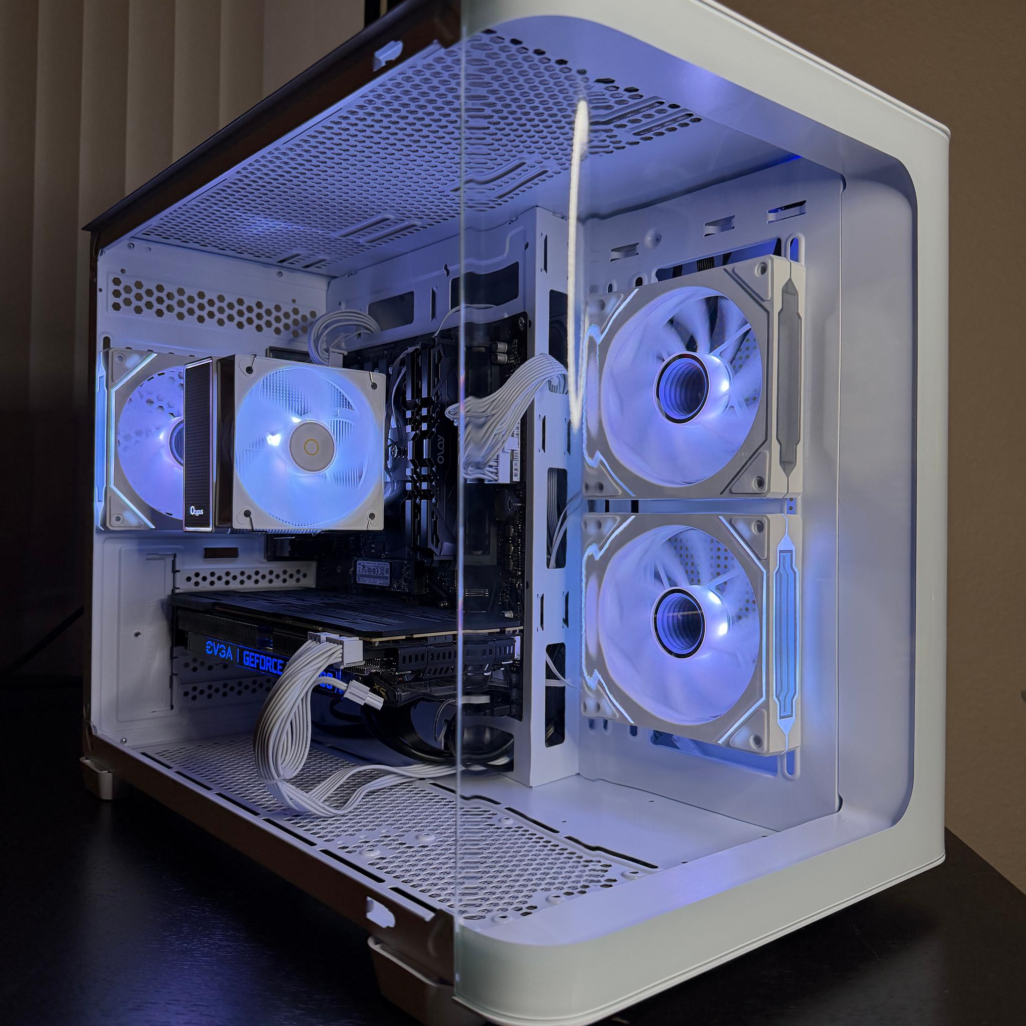 Rtx 2080  16GB ram   Ryzen 5 5500   256gb+1tb HD