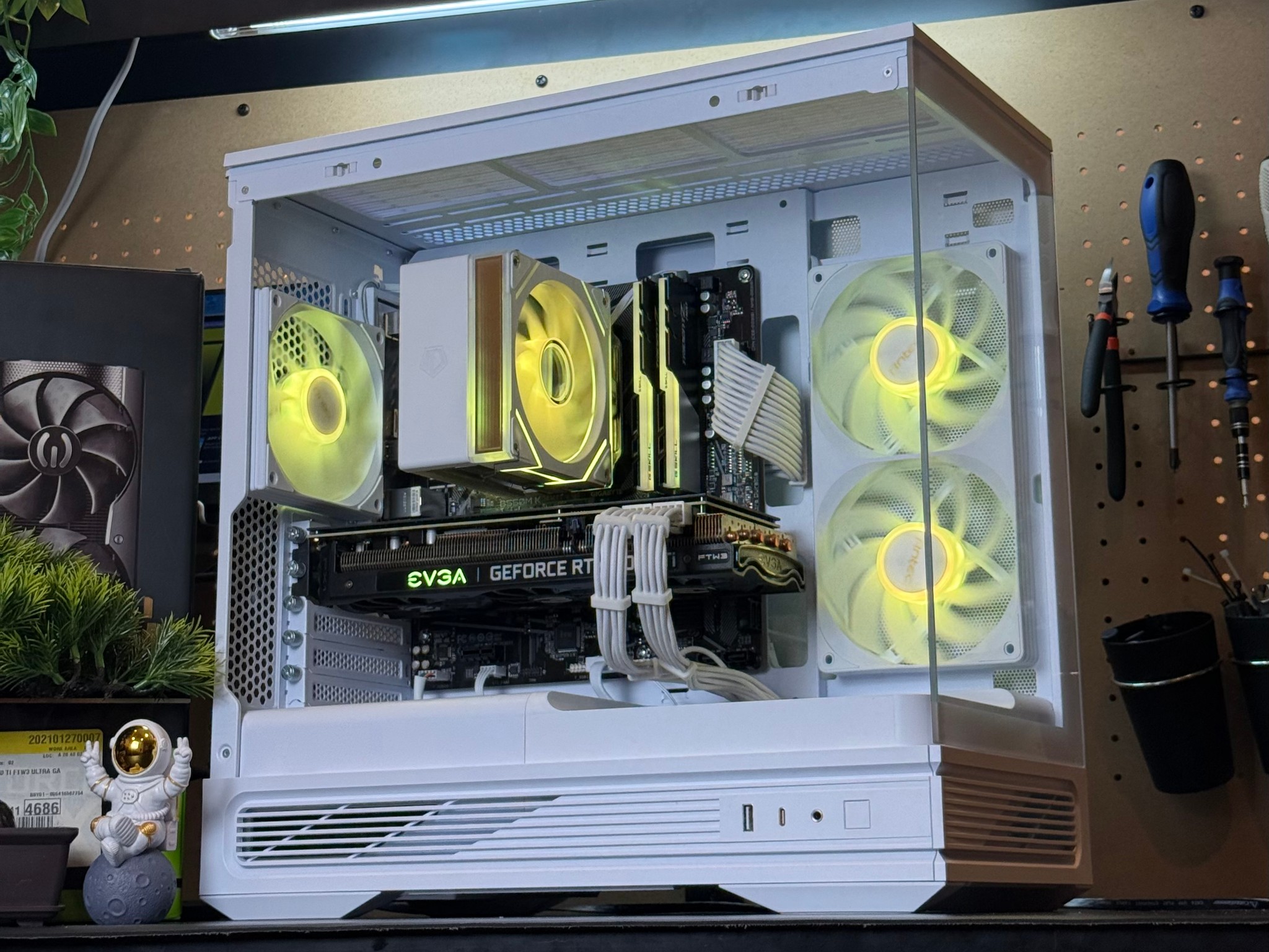 Pristine Entry Level Gaming PC | RTX 3060 Ti | Ryzen 5 5500 | 16GB DDR4 | 1TB | Windows 11