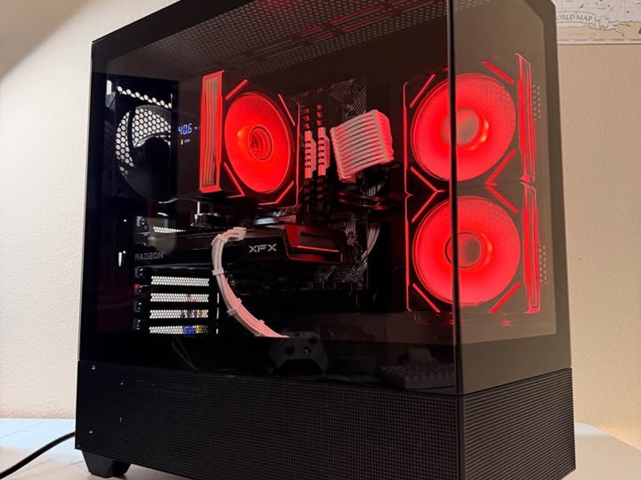Black Gaming PC | RX 6600 | 1TB storage | 16gb ddr4 | AMD Ryzen 5 3600