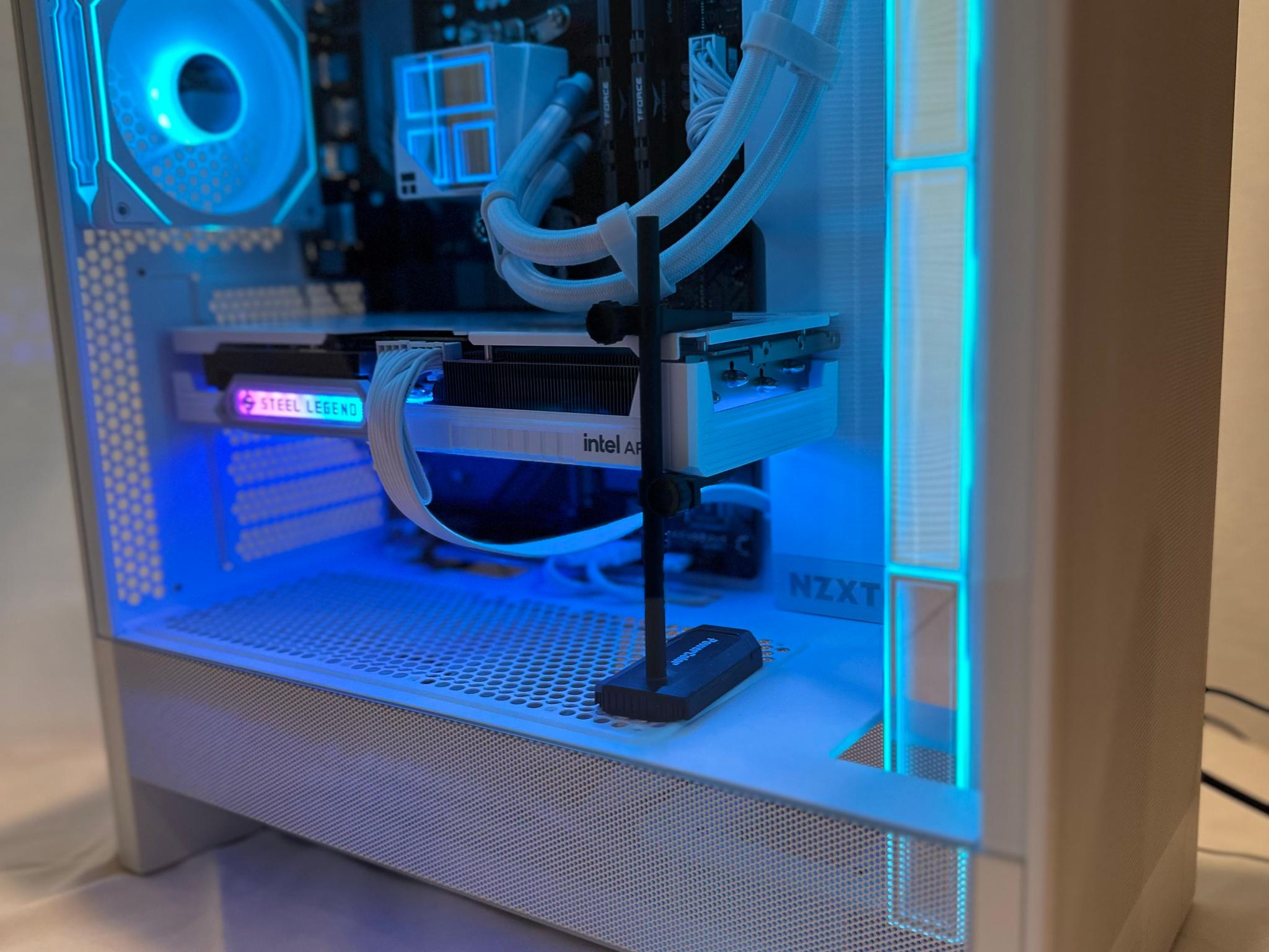 R7 5700X3D / ASRock Steel Legend OC Edition (Intel) ARC B580 12GB - Mid Tower Gaming PC