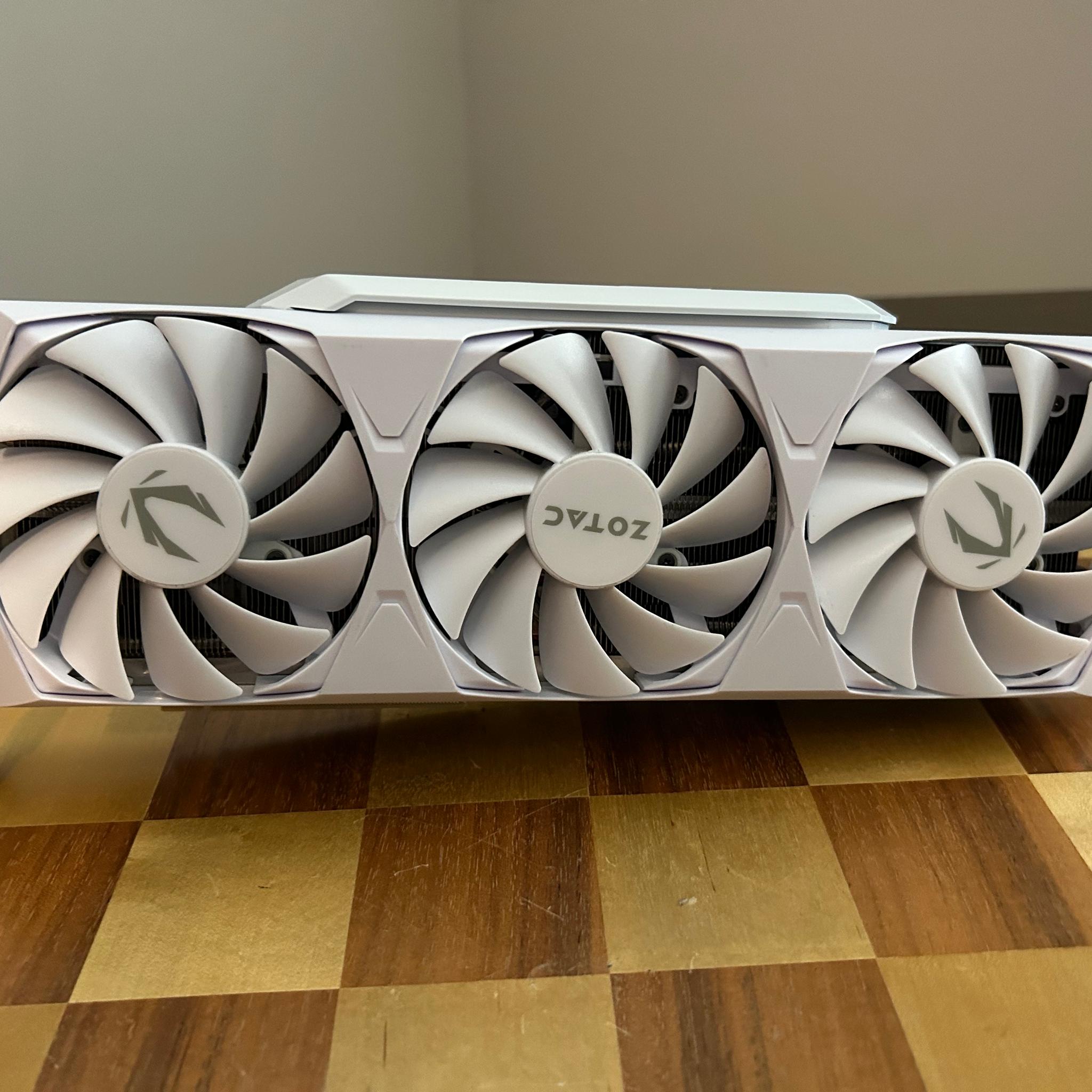 Zotac RTX 3080 10GB White OC Edition