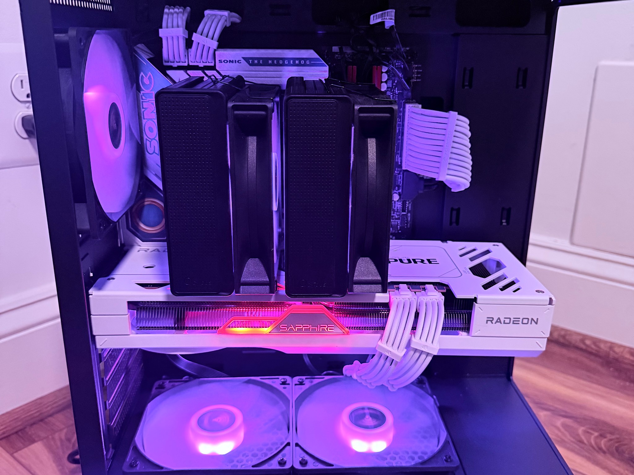 ❄️"Polar Nova"❄️| 1440p/4k Gaming | RX 7800 XT 16gb  | Intel i5 14600K | 32B DDR5 | 1tb Storage