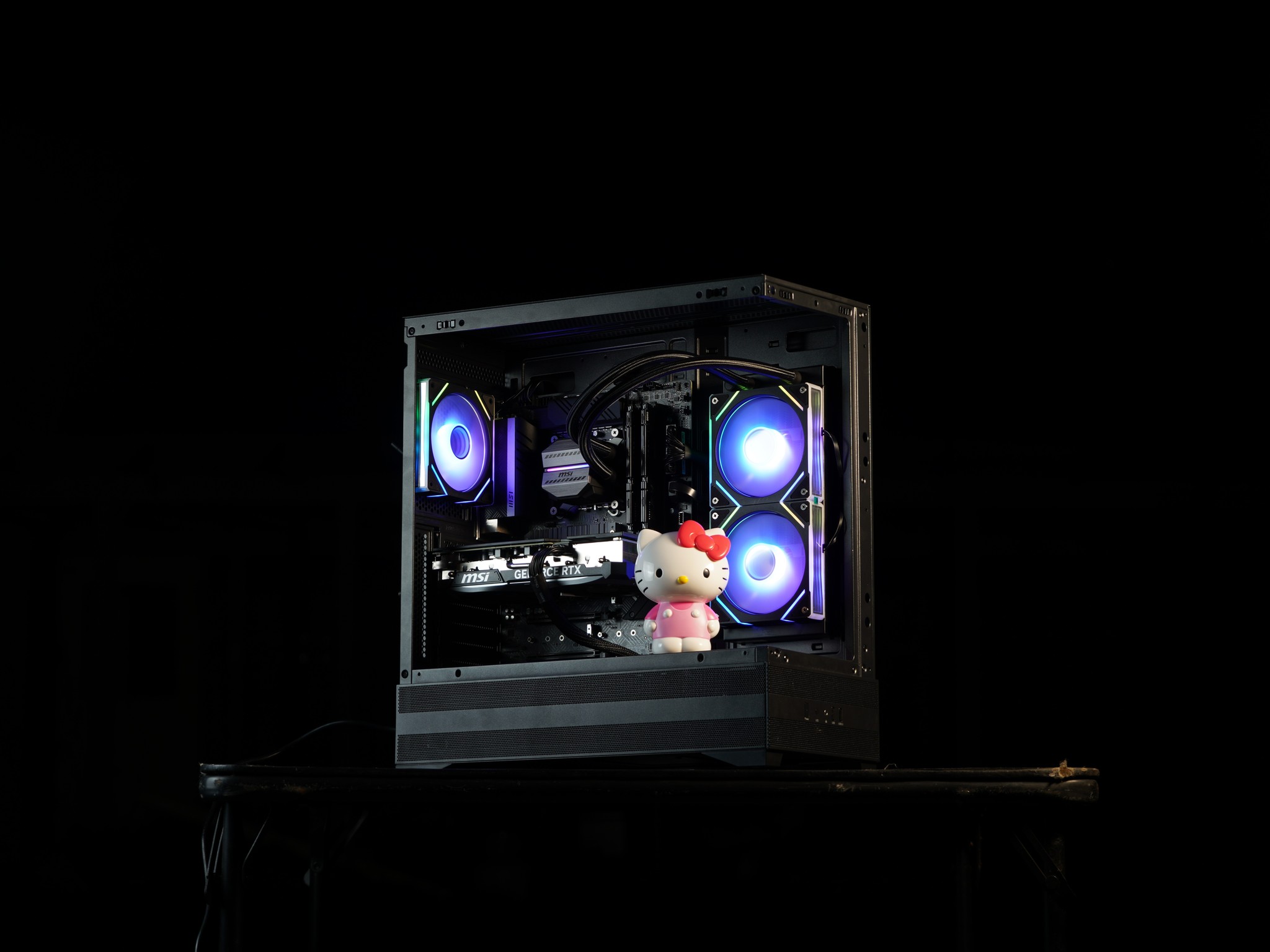 🦾 медуза - RTX 4070Ti | Intel Core i7 13700F | 32GB DDR5 | 1TB | WiFi/BT Gaming PC 🪖