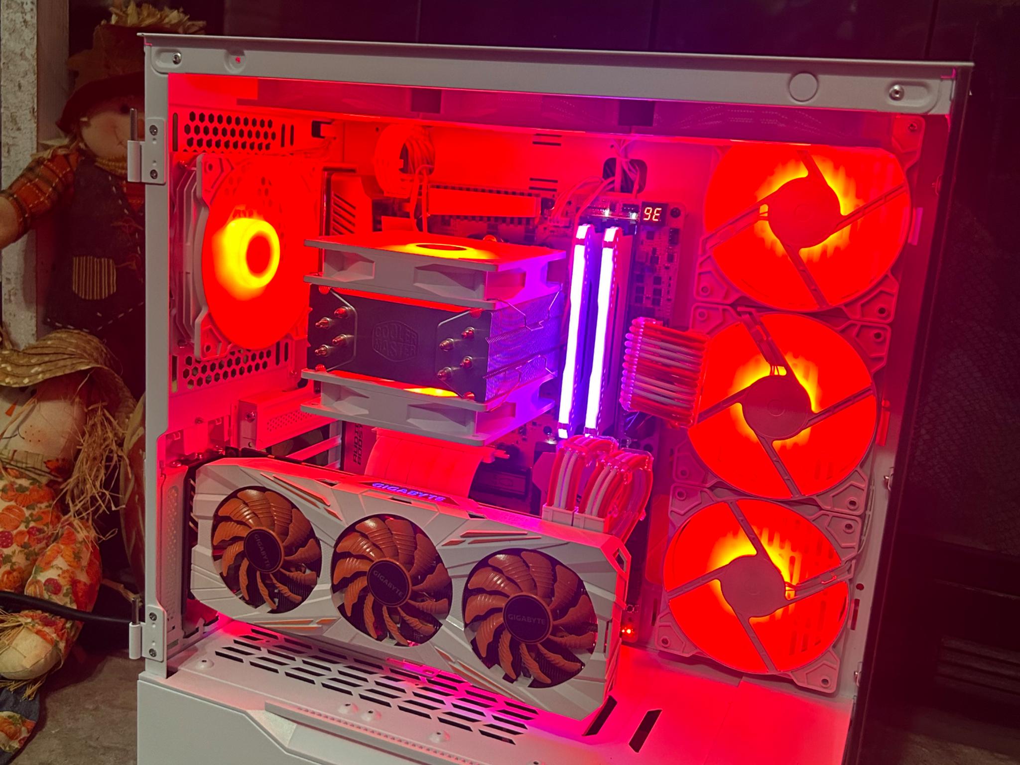 ALL WHITE! 1080 ti, 3500x, 16gb, 1TB ssd all white gaming pc