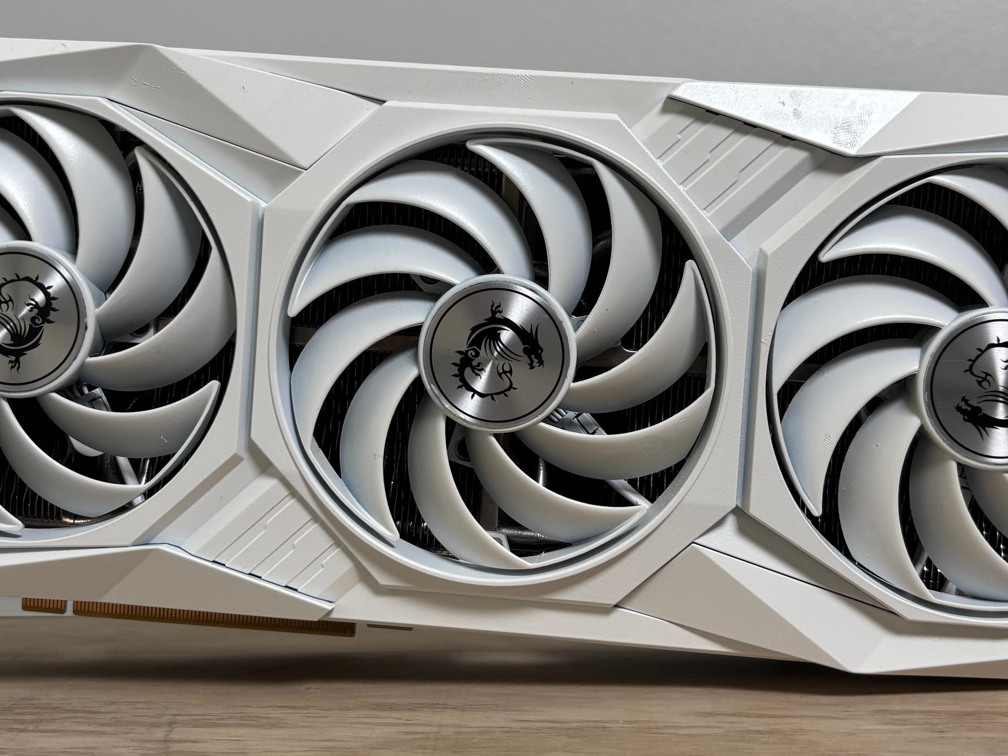 MSI GAMING X TRIO GeForce RTX 3070 Ti