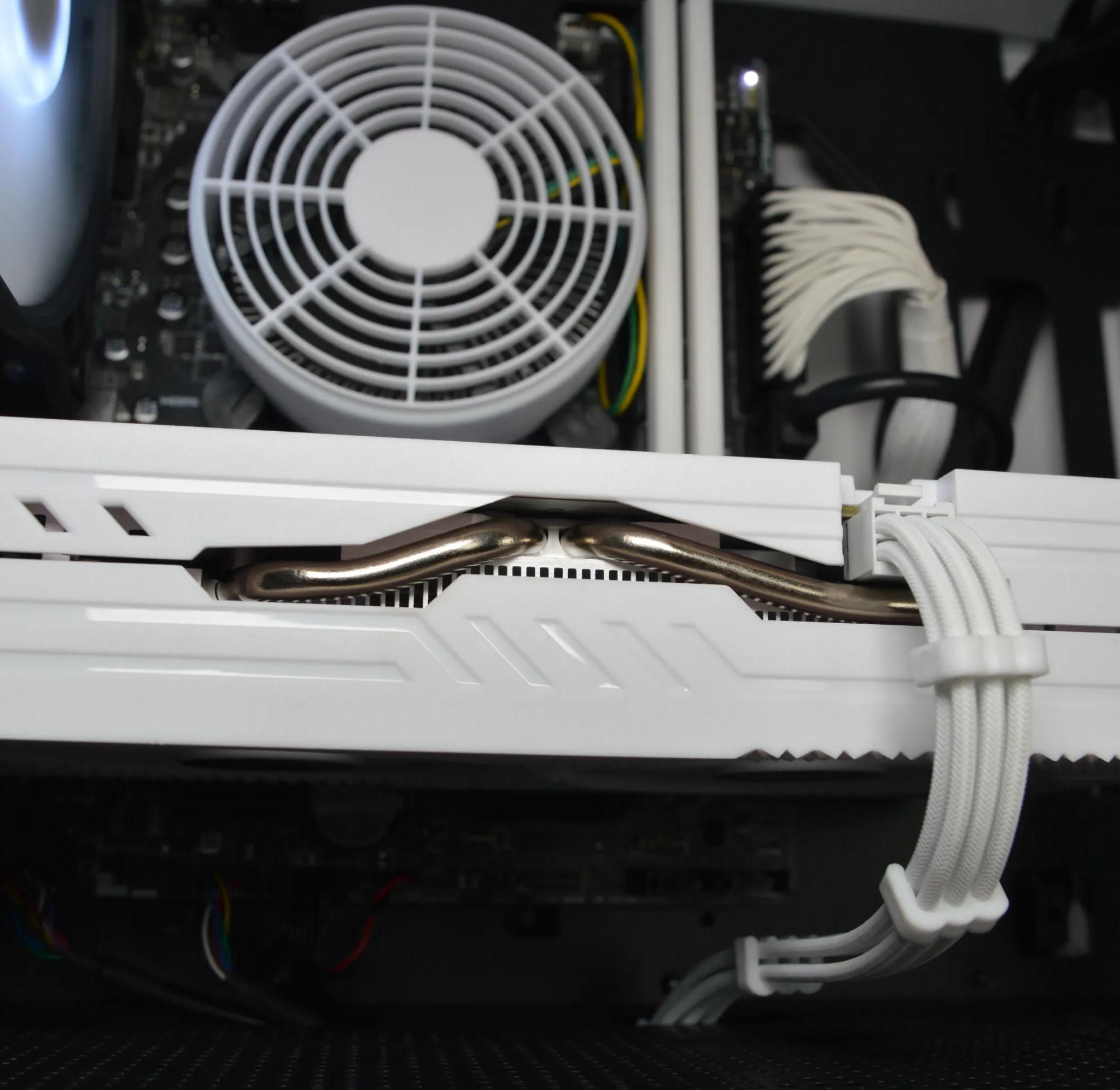 ⚫🌨️| RX 580 8GB | INTEL i5 8400 | 16GB DDR4 RAM | 512GB SATA SSD | Midnight Blizzard |