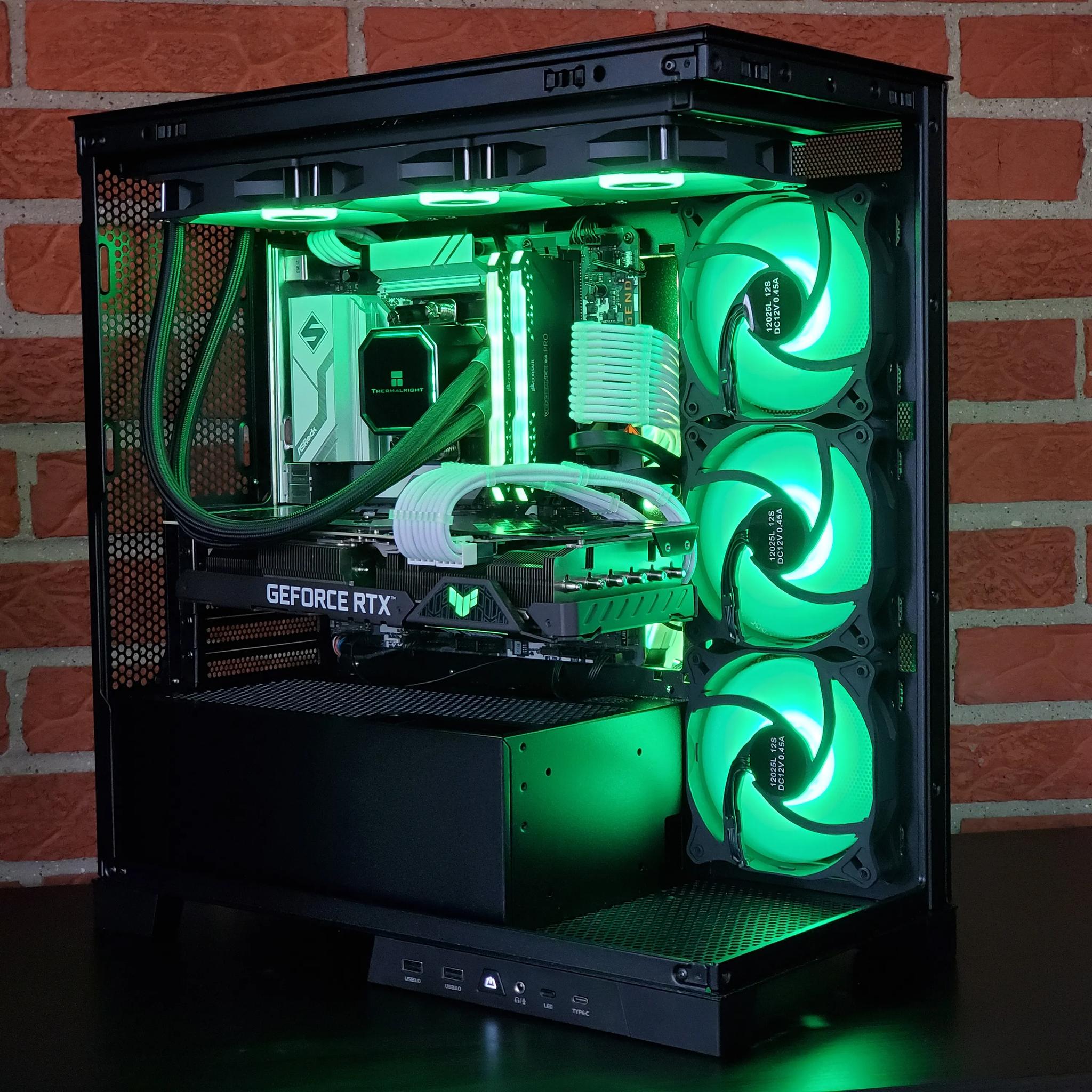 RTX 3070 Ti // i7 11700k // 360mm AIO // 16GB RAM // 1TB SSD