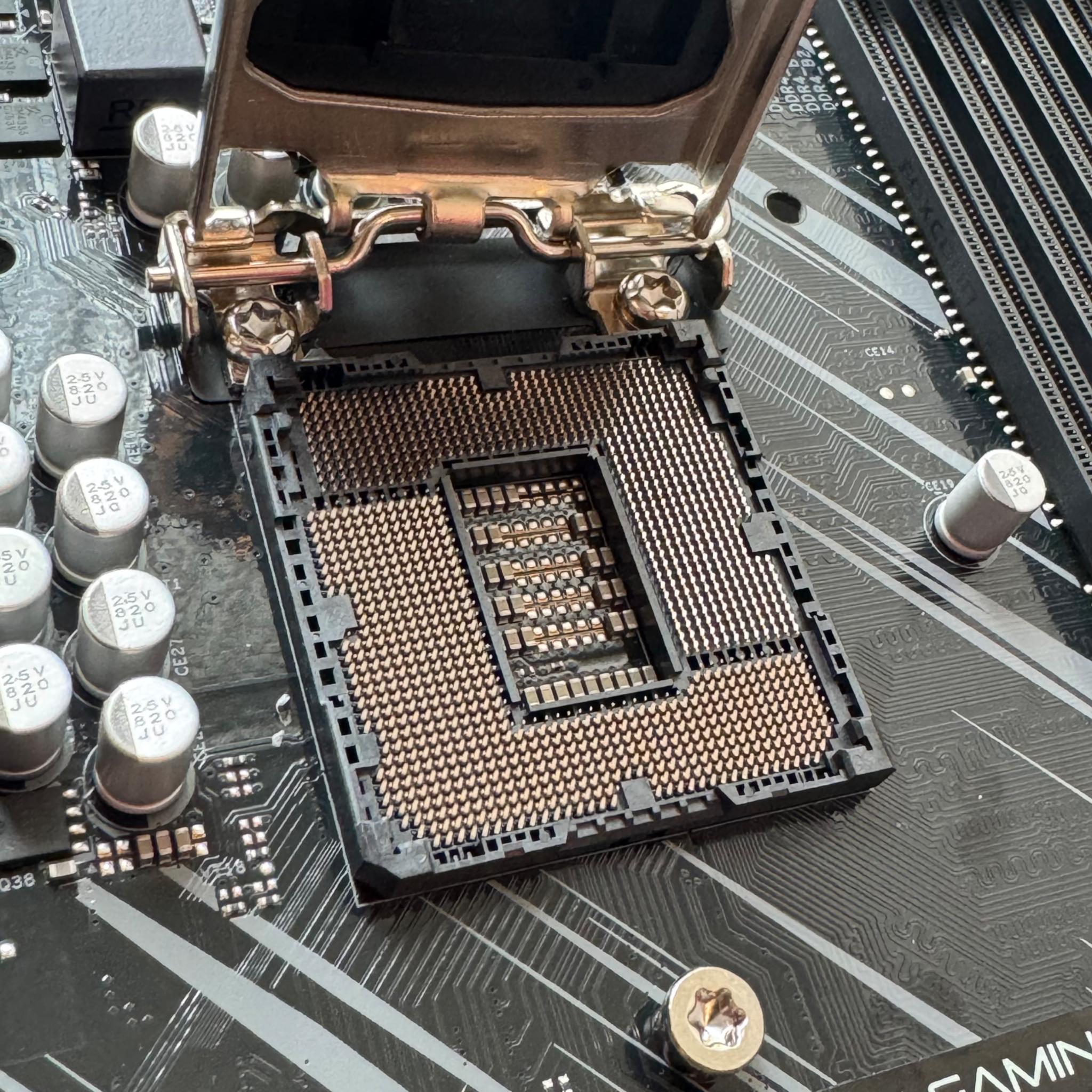 ASrock Z390 Phantom Gaming 4S-IB Motherboard