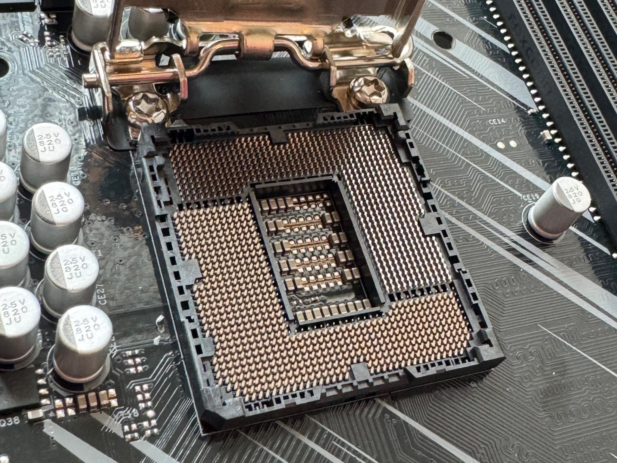 ASrock Z390 Phantom Gaming 4S-IB Motherboard