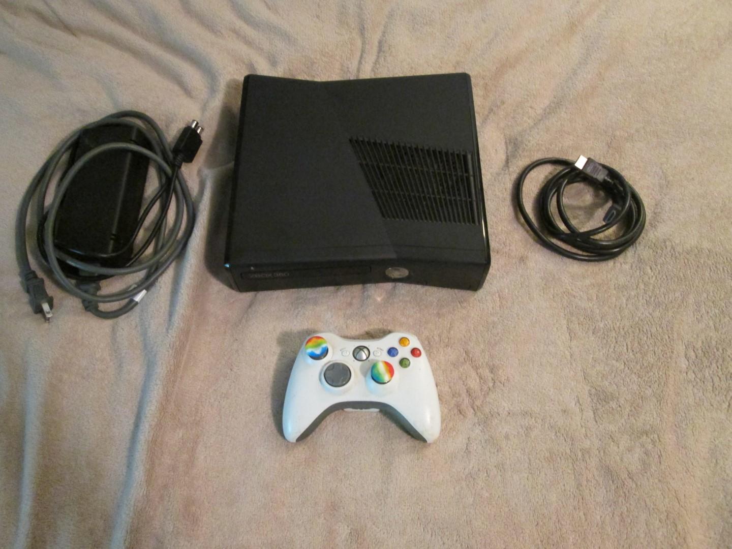Xbox 360 Slim With White Controller, 4gb Internal Storage And 120gb Hard Drive