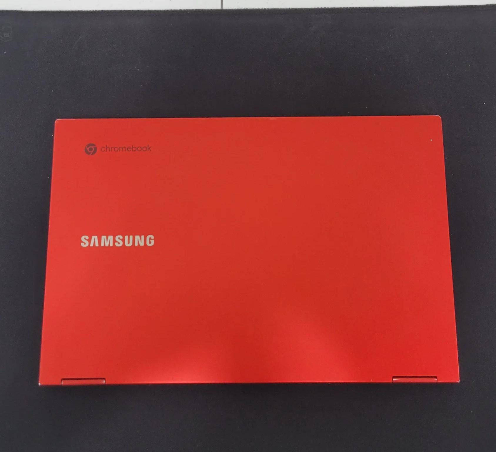 Samsung Galaxy 13.3" 4K Touch-Screen Chromebook Intel Core i5 8GB RAM 256GB SSD Fiesta Red