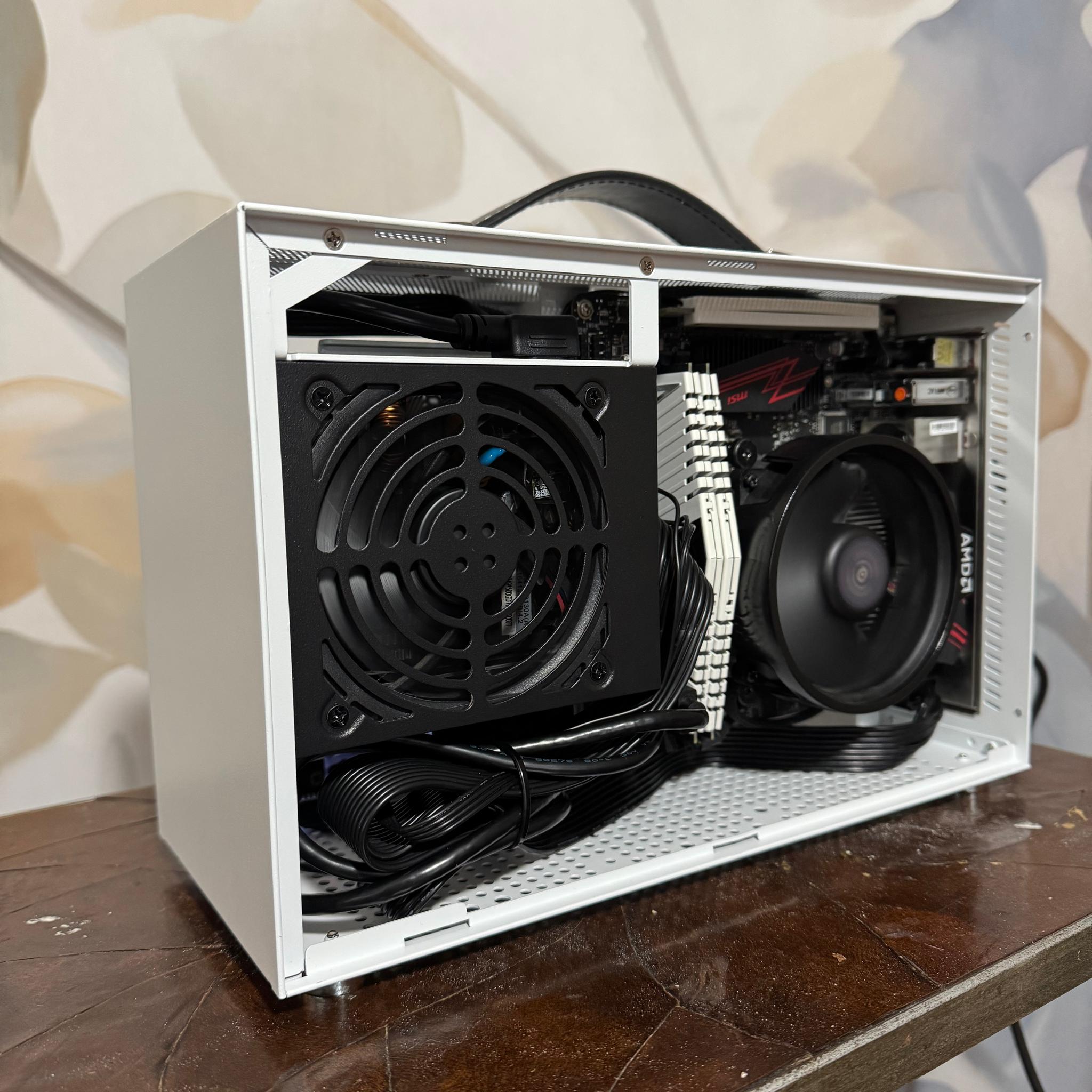 🚀 Console Killer SFF PC! 🕹️ | 2060 Super • Ryzen 7 • 16GB RAM • 1TB SSD