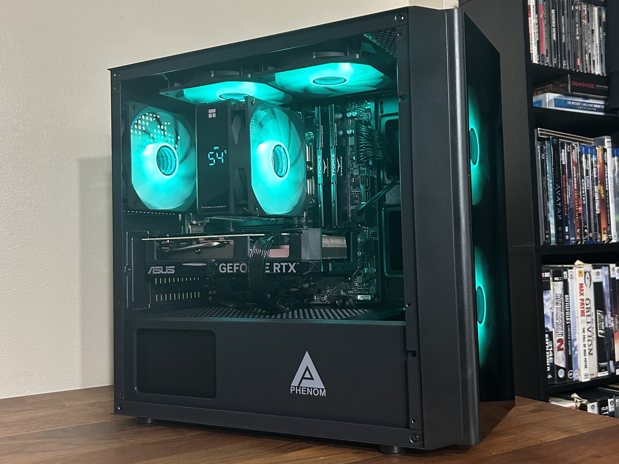 *SALE* RTX 4070 12GB | Intel i5 13400 | 32GB DDR5 | 1TB NVMe | The Stalker RTX
