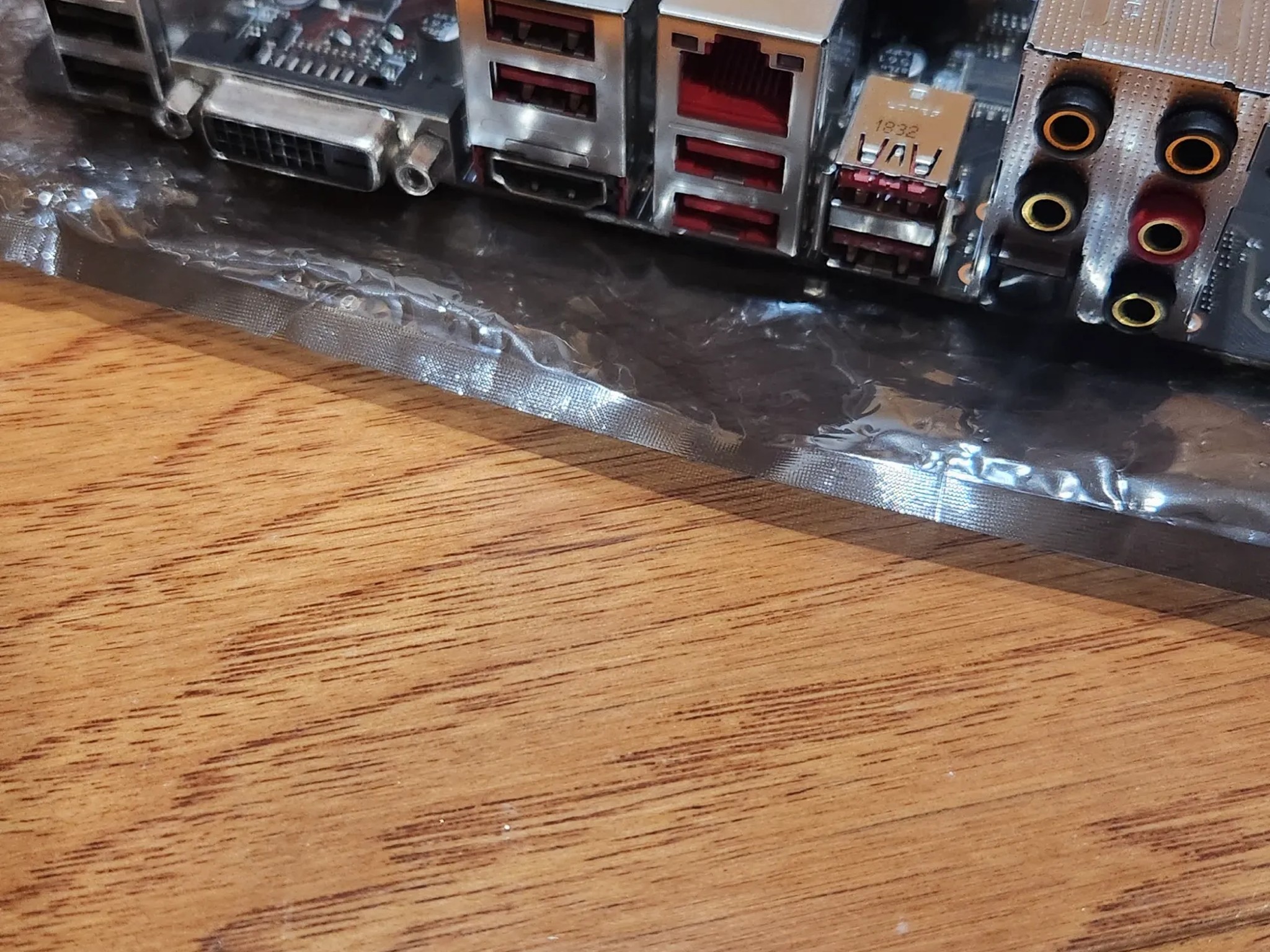 MSI X470 Gaming Plus, Ryzen 7 2700, 16GB DDR4, 256GB M.2