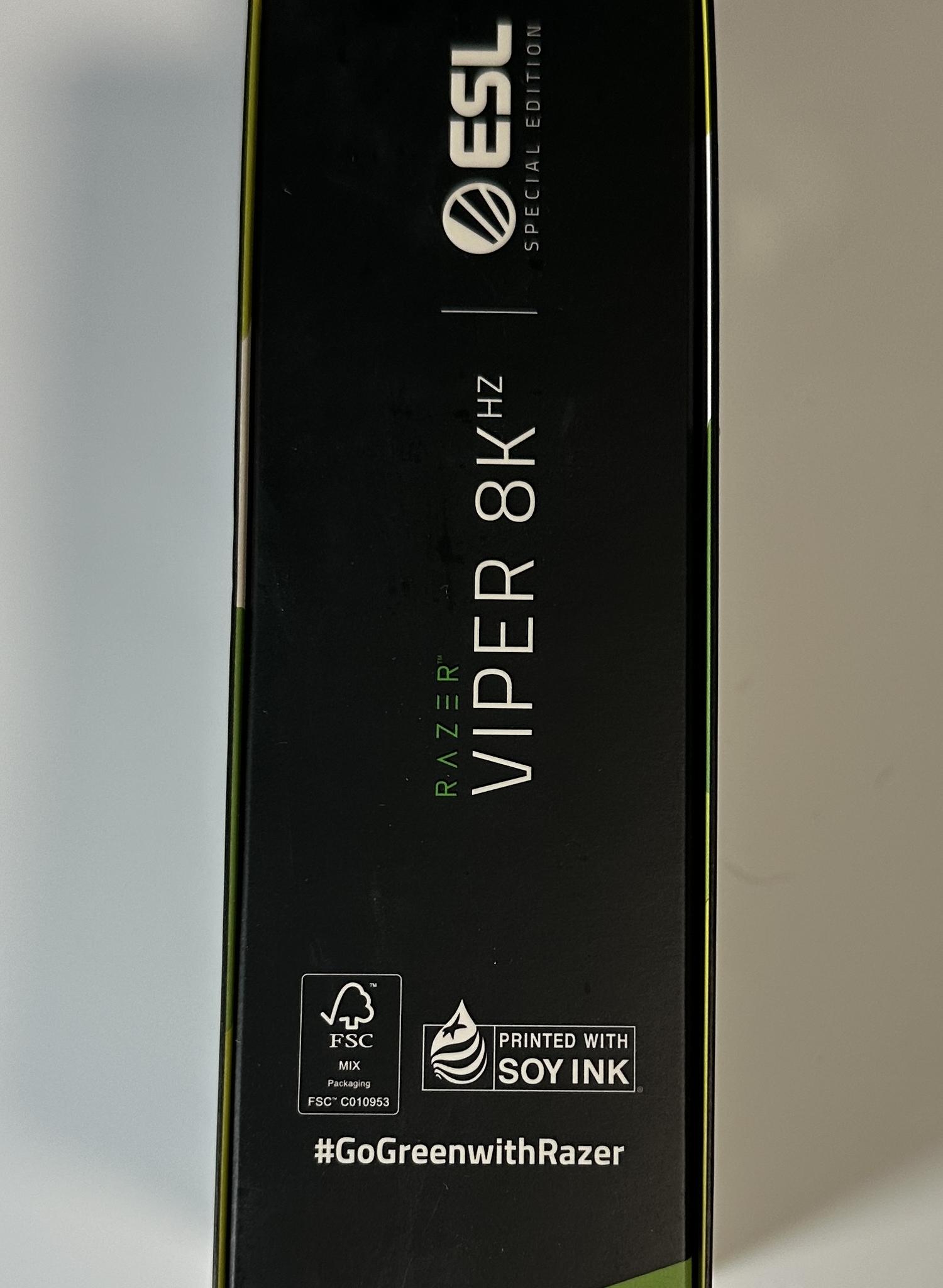 Razer Viper 8KHz ultralight ambidextrous wired gaming mouse ESL edition, sealed