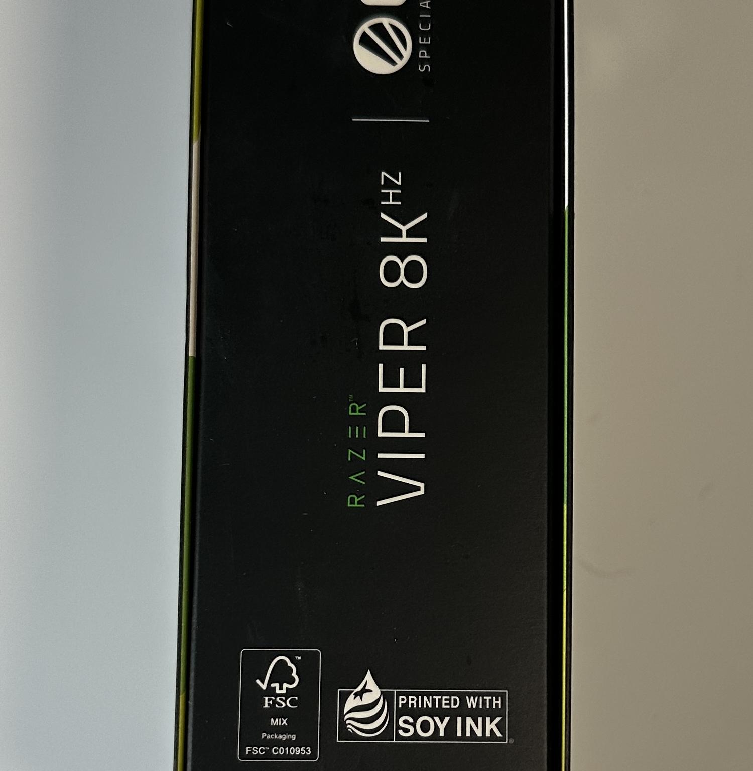 Razer Viper 8KHz ultralight ambidextrous wired gaming mouse ESL edition, sealed