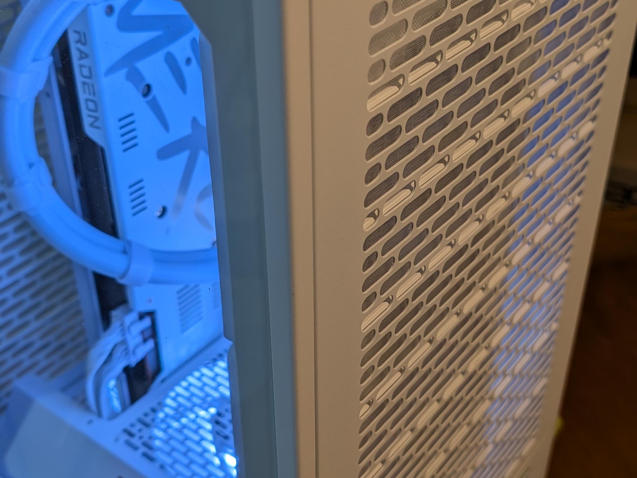 ☆★✮ Thermaltake White Out ✮★☆ All New