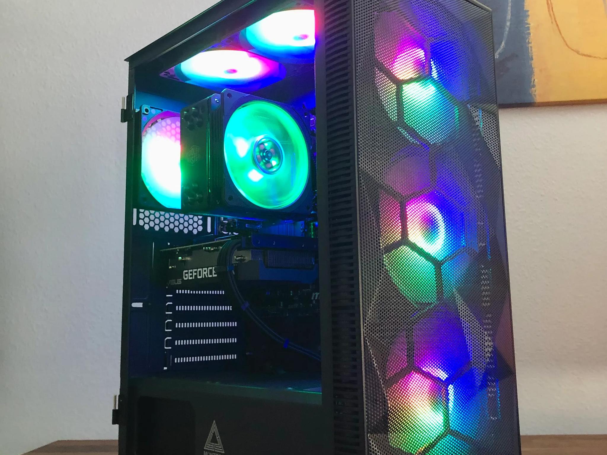 Ryzen 5 5600X | RTX 3050 | 16GB RAM | 1TB NVME