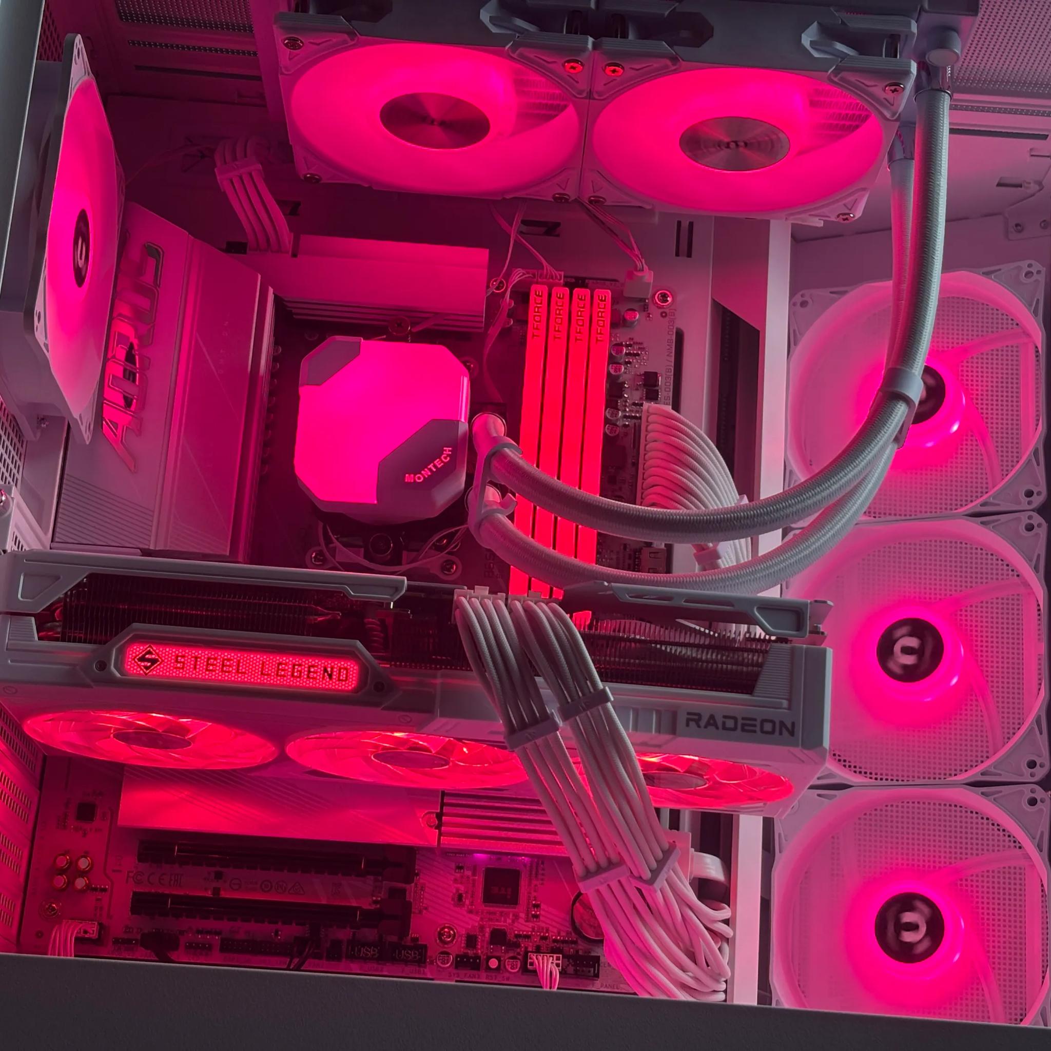 SALE🔥SUPER PC 9070XT 16GB| R7 7800X3D | 32GB DDR5 | 2TB SSD