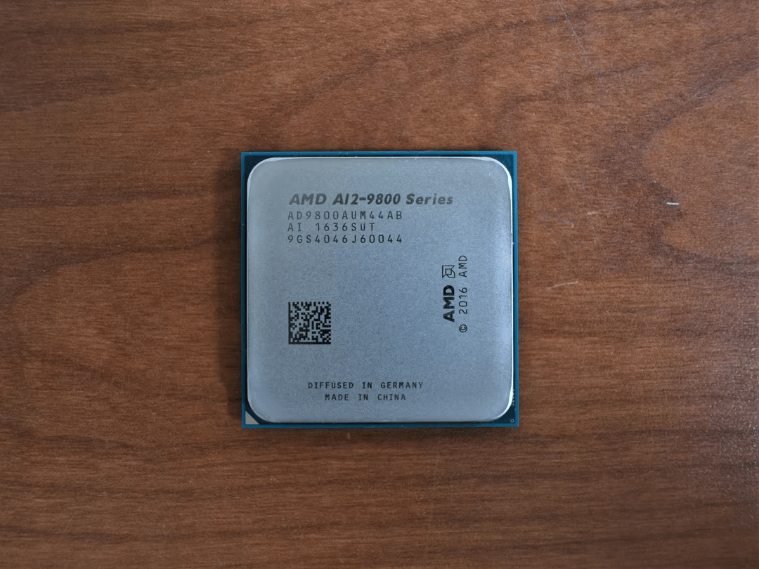 AMD A12 APU - AM4 socket (Ryzen) compatible