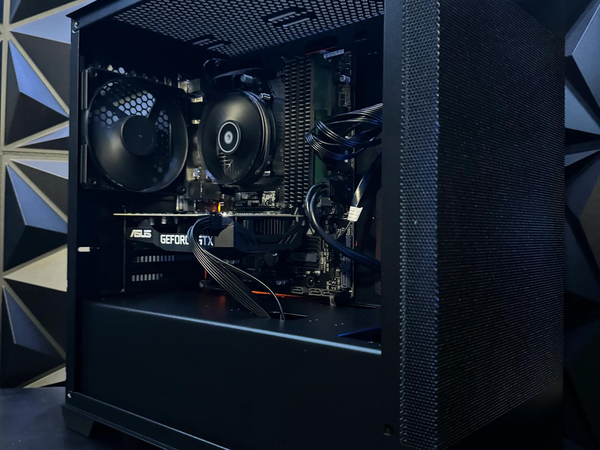 ⛓🖤Tusker Build 8560 💅🏽😈|The Budget Baddie| i5 8th Gen| GTX 1660