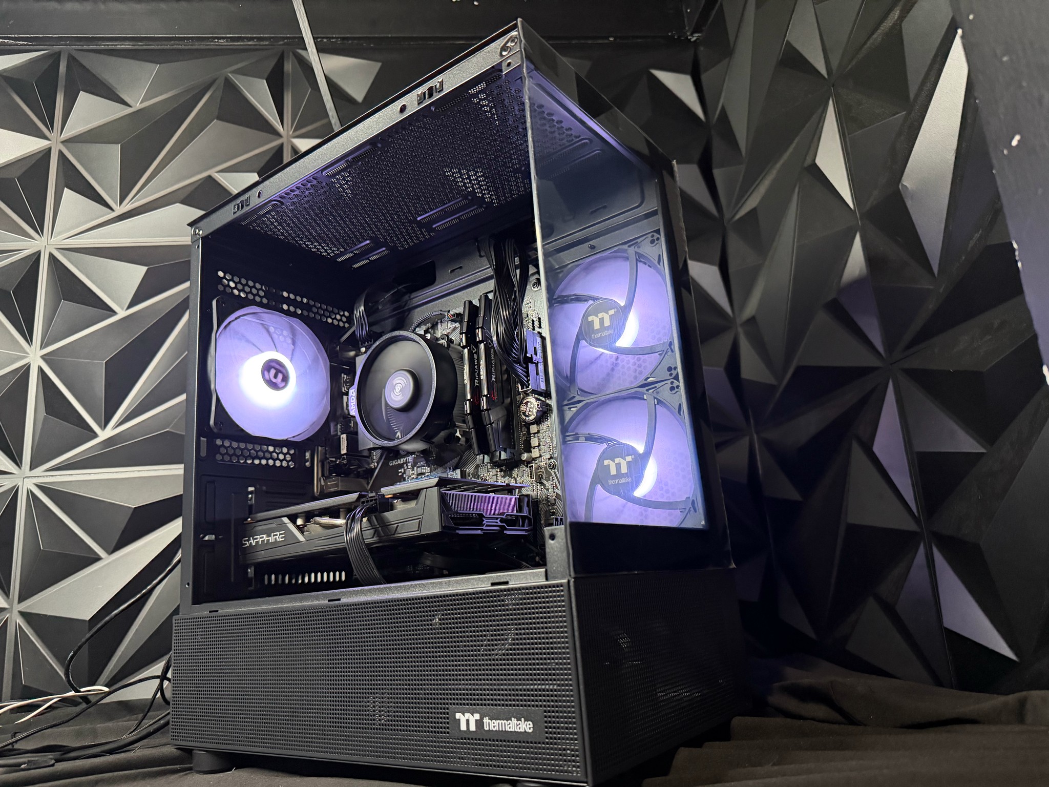 💸🎮 THE BUDGET BOOMER 🎮💸Ryzen 5 5500| RX 5600XT| 16 GB DDR5| 500GB NVMe| 650W PSU