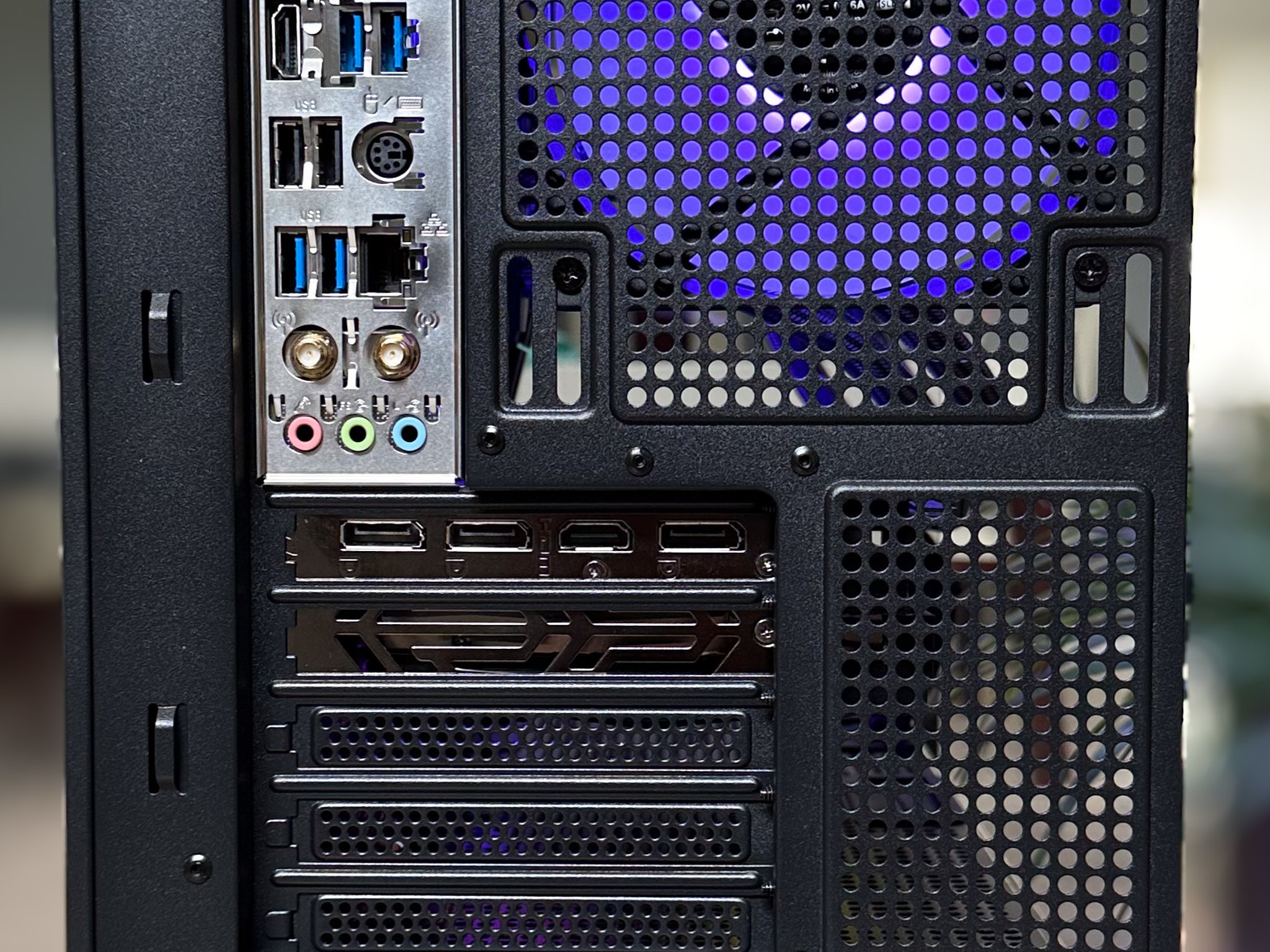 RTX 2070 Super| Ryzen 5700G| 16 GB DDR4| 1Tb NVME 1080p/1440p gaming