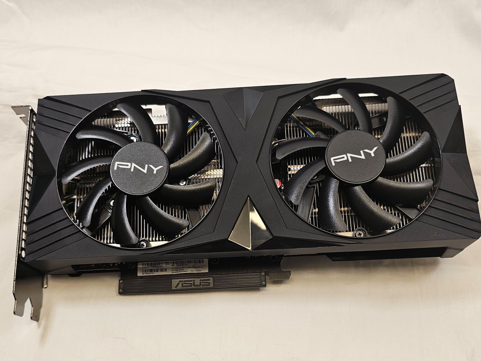 PNY  VERTO OC GeForce RTX 4060 Ti - 16GB