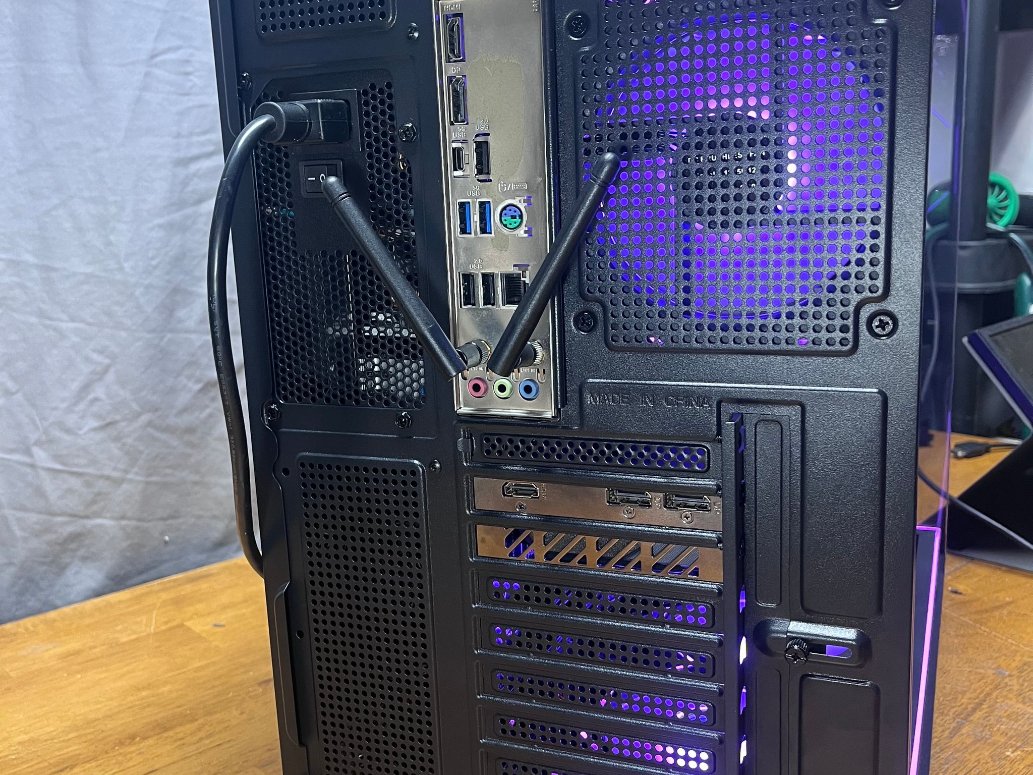 RX 9060 XT 16GB | Ryzen 5 7600 | 32GB RAM | Gaming PC