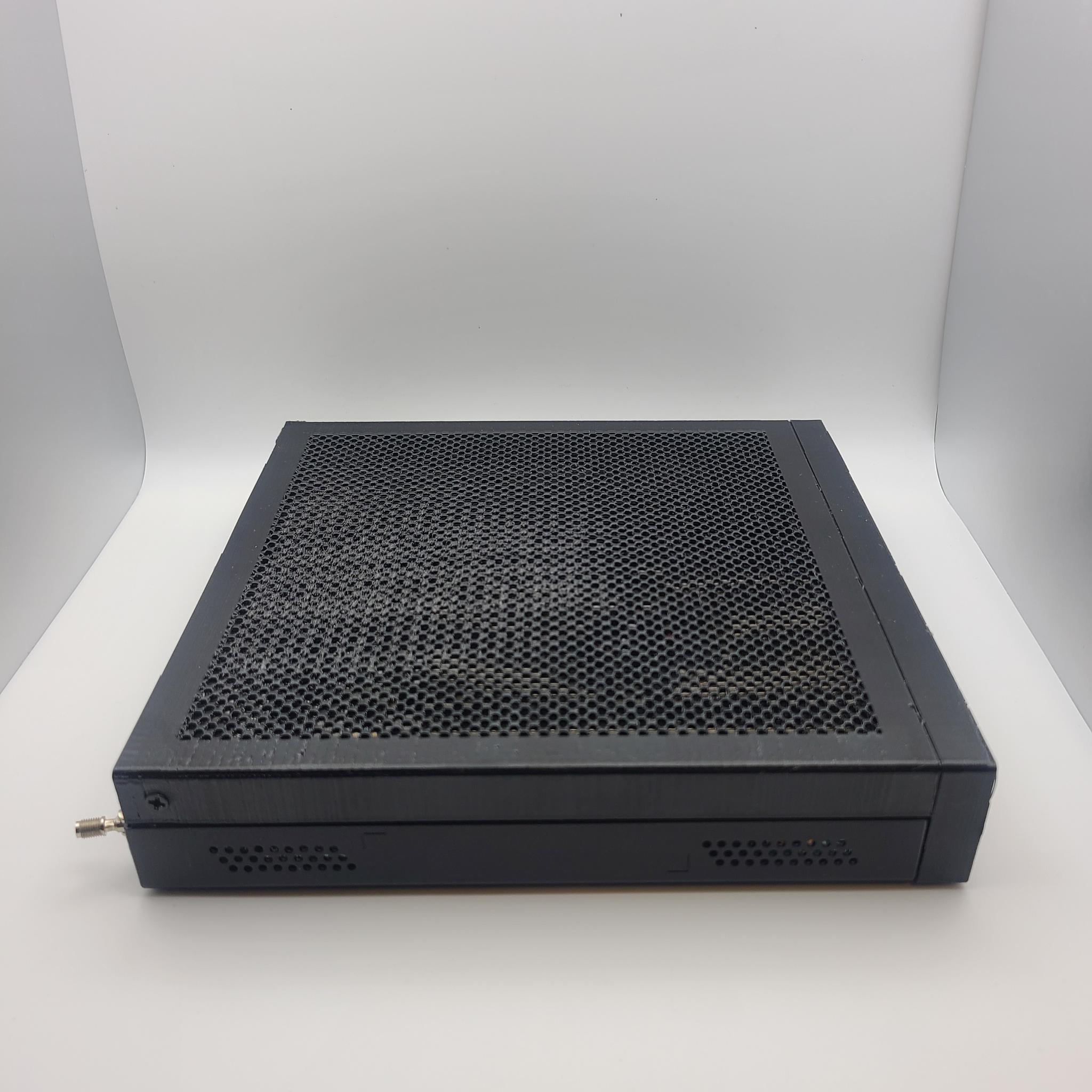 Lenovo ThinkCentre M720Q TINY with Radeon RX 6400 LP (SAPPHIRE PULSE)
