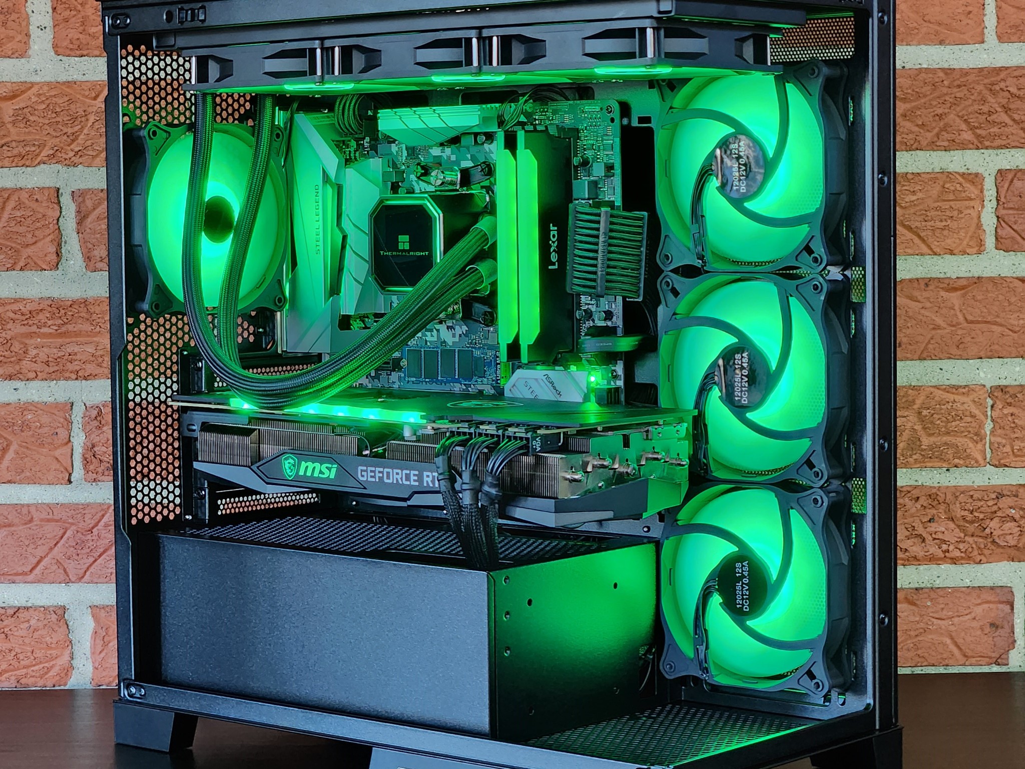 RTX 3080 // RYZEN 7 5700X // 360MM AIO // 16GB RAM // 1TB SSD