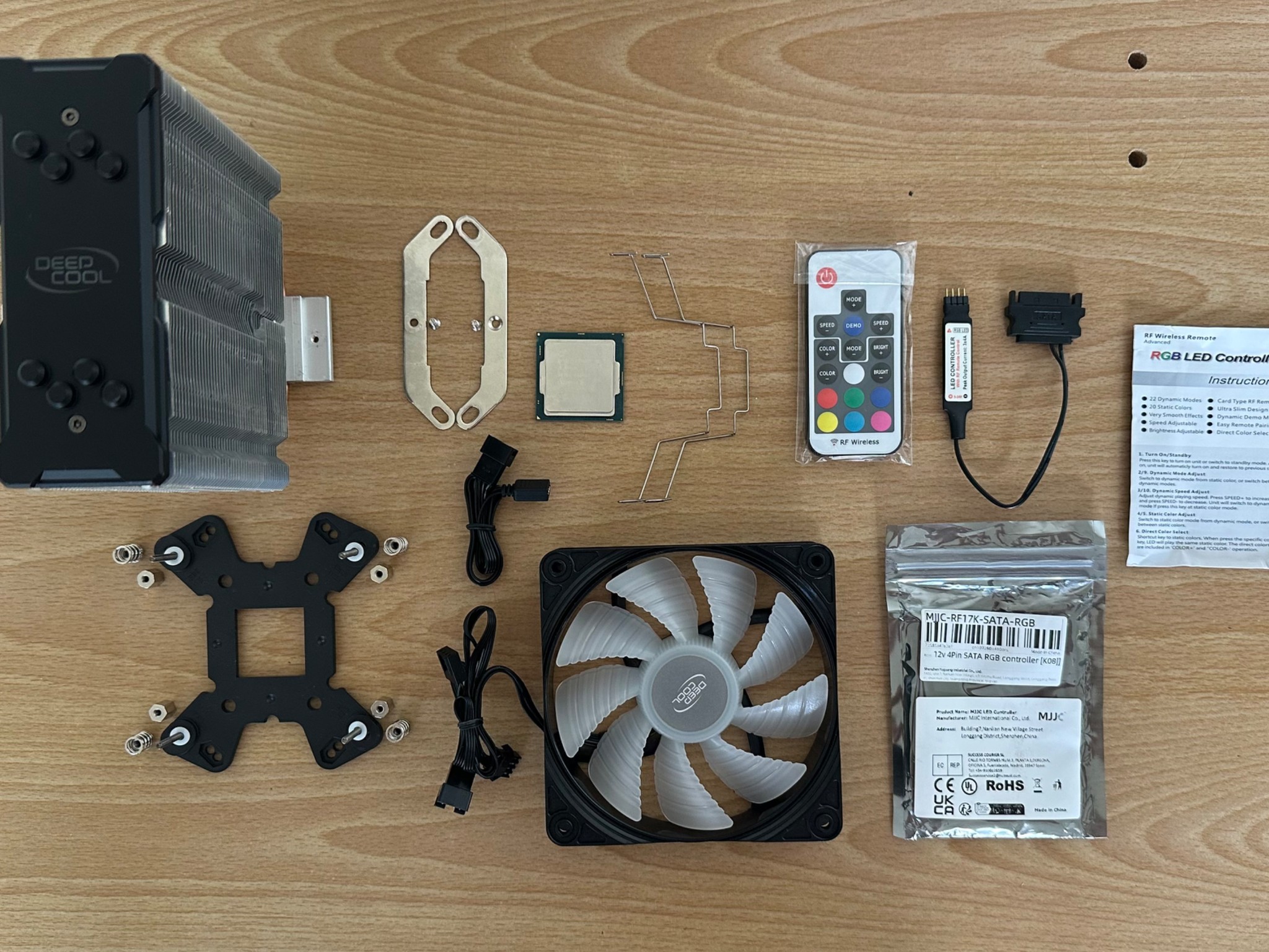 Intel Core i5 6600K/ W Deepcool 120mm RGB Tower Cooler & RGB-SATA Adapter W Controller