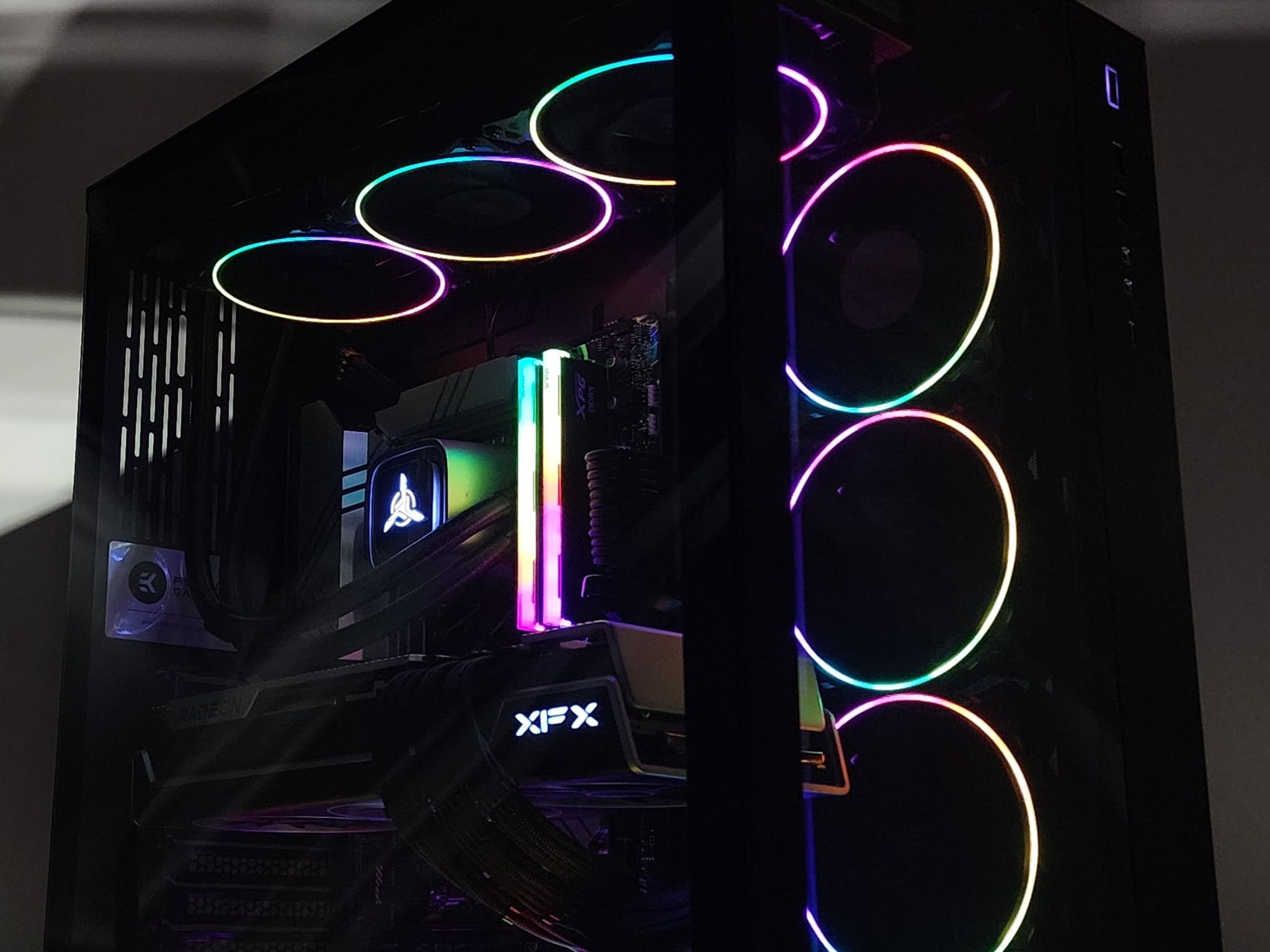 Gaming PC i9-13900KF 32GB RAM 2TB SSD RX 7900 XTX 24GB Windows 11 Computer