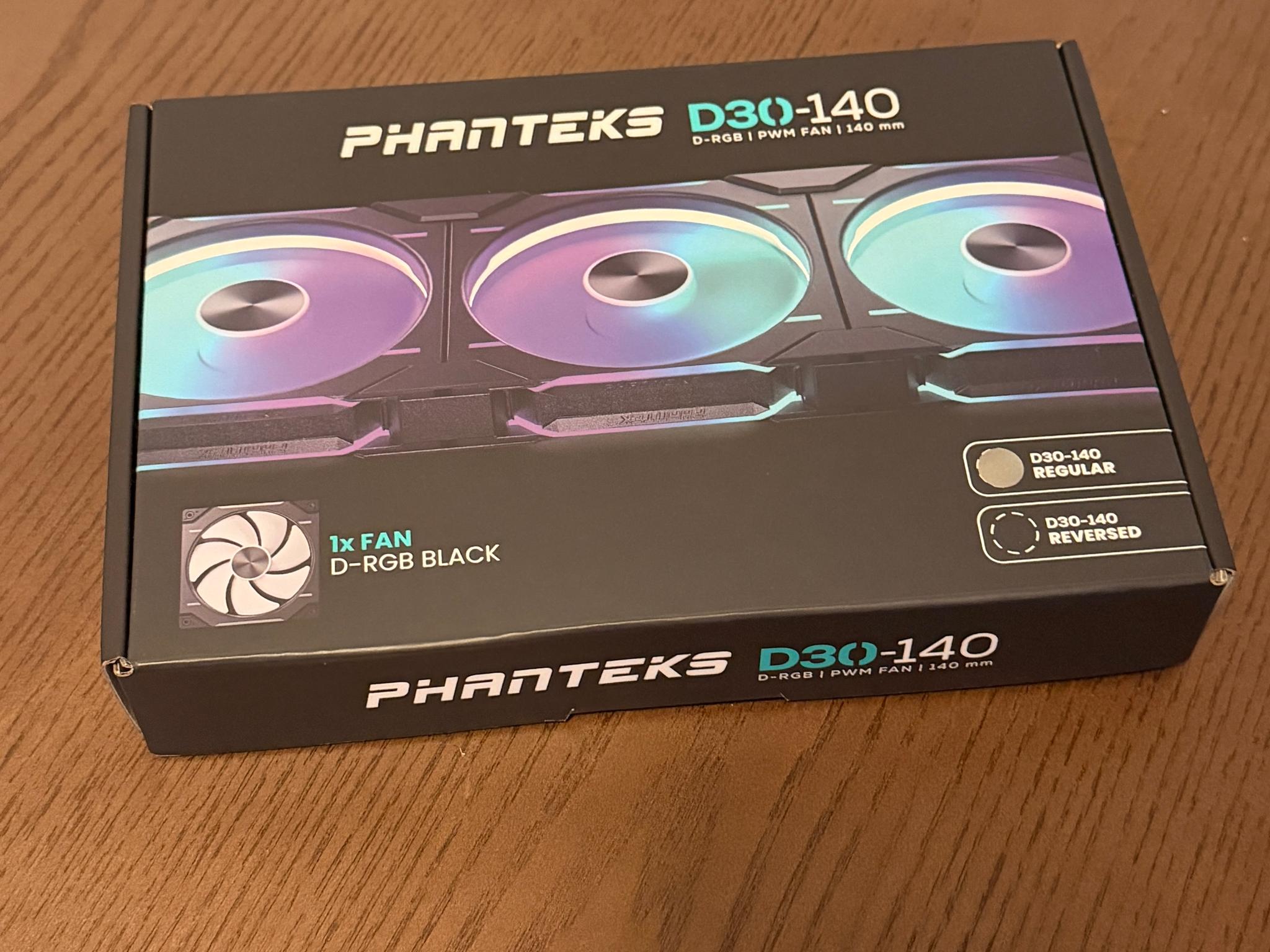 Phanteks D30 140 (7 Reversed, 1 Regular)