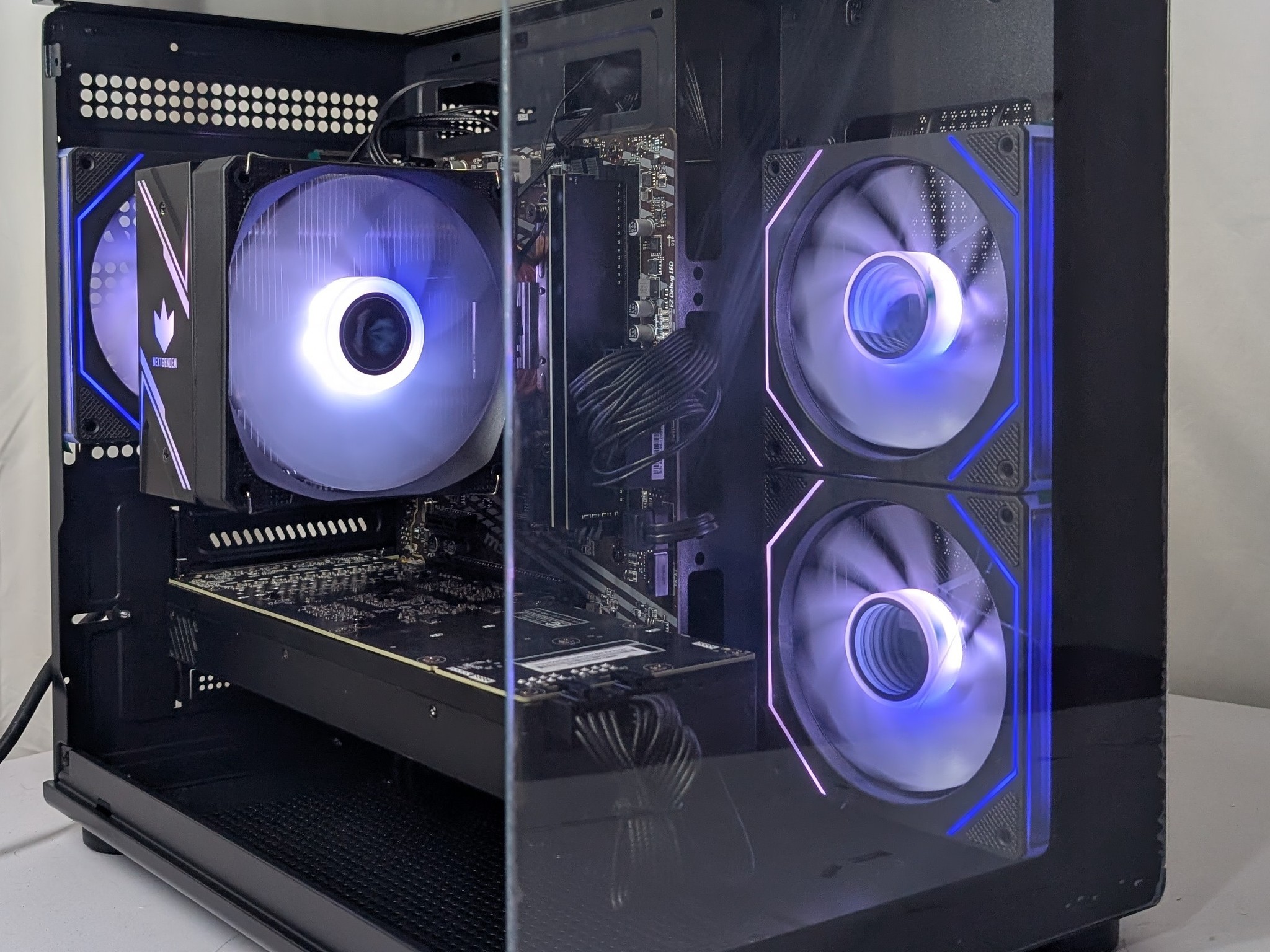 RTX 3070 | RYZEN 7 2700X | 16GB DDR4 | 500GB SSD | 650W