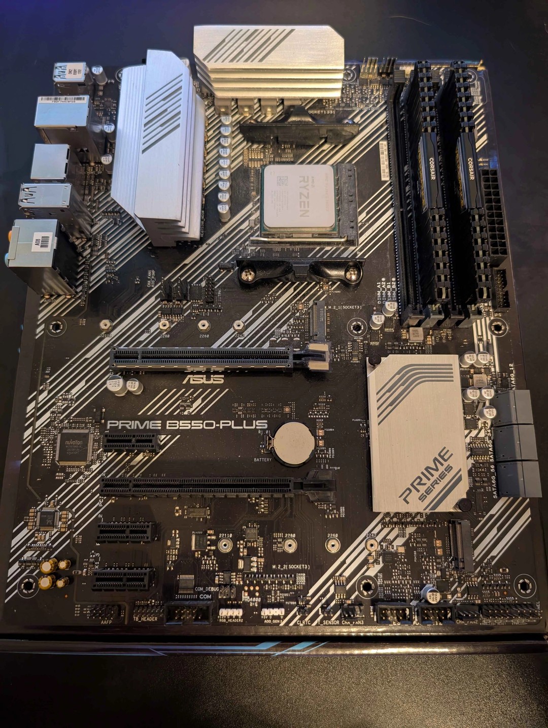AMD Ryzen 5 5600x, ASUS PRIME B550-PLUS, 32GB DDR4 3600 CL18 | Jawa