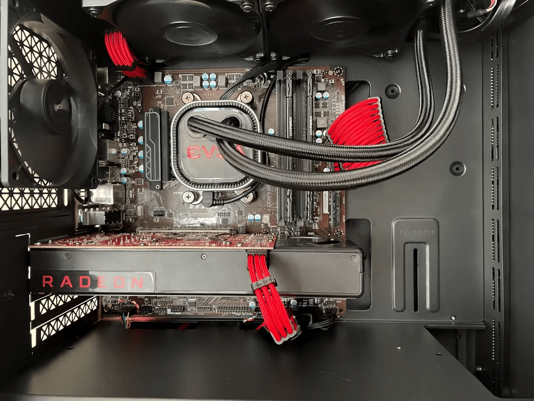 Redline🔥/ Ryzen 1700x, Rx 570 Budget-Gaming PC