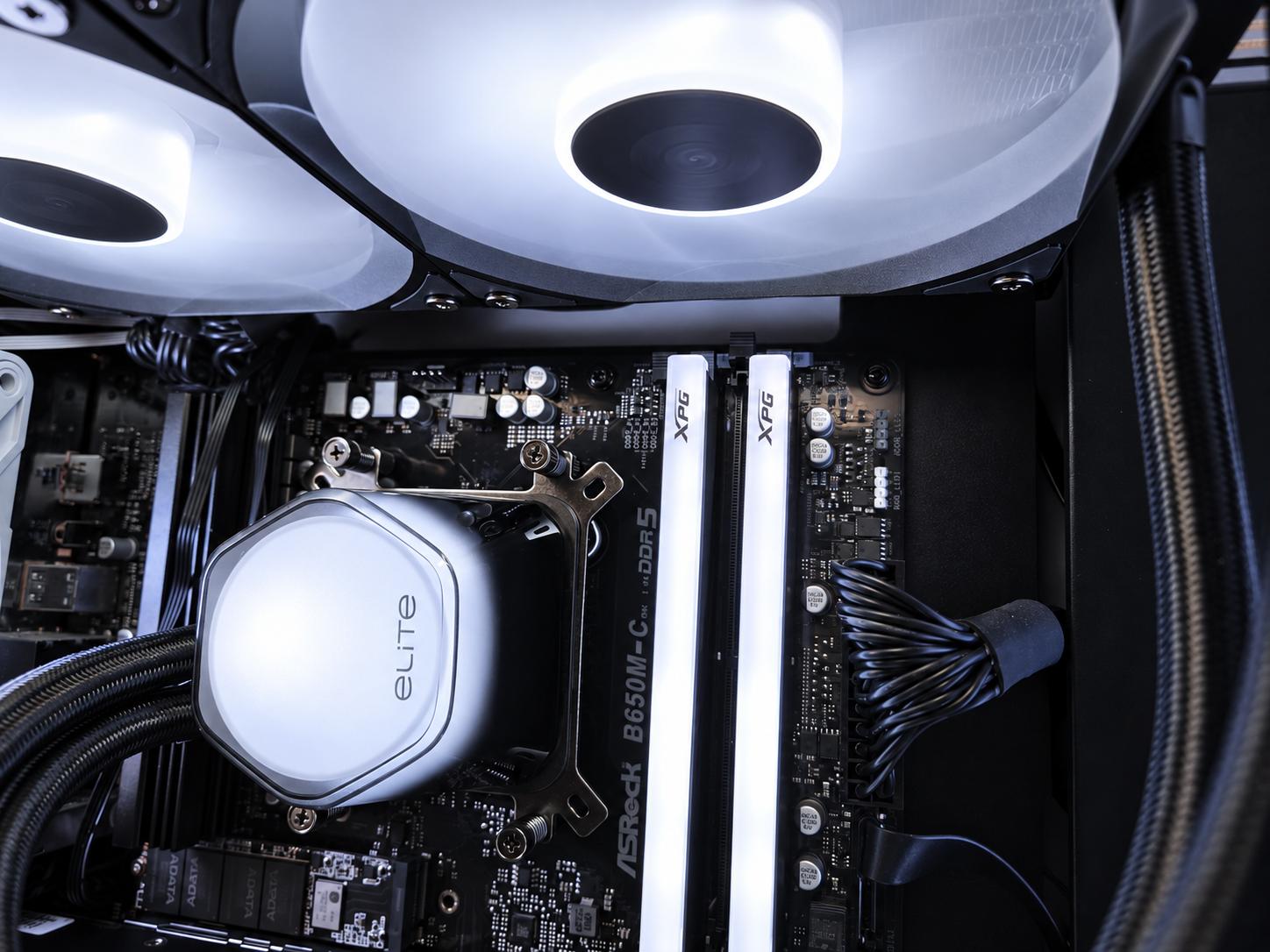 Stormtrooper V4 | 7800X3D | RX 7900XTX 24GB | 32GB DDR5 | 1TB NVME | Win11 | Wifi
