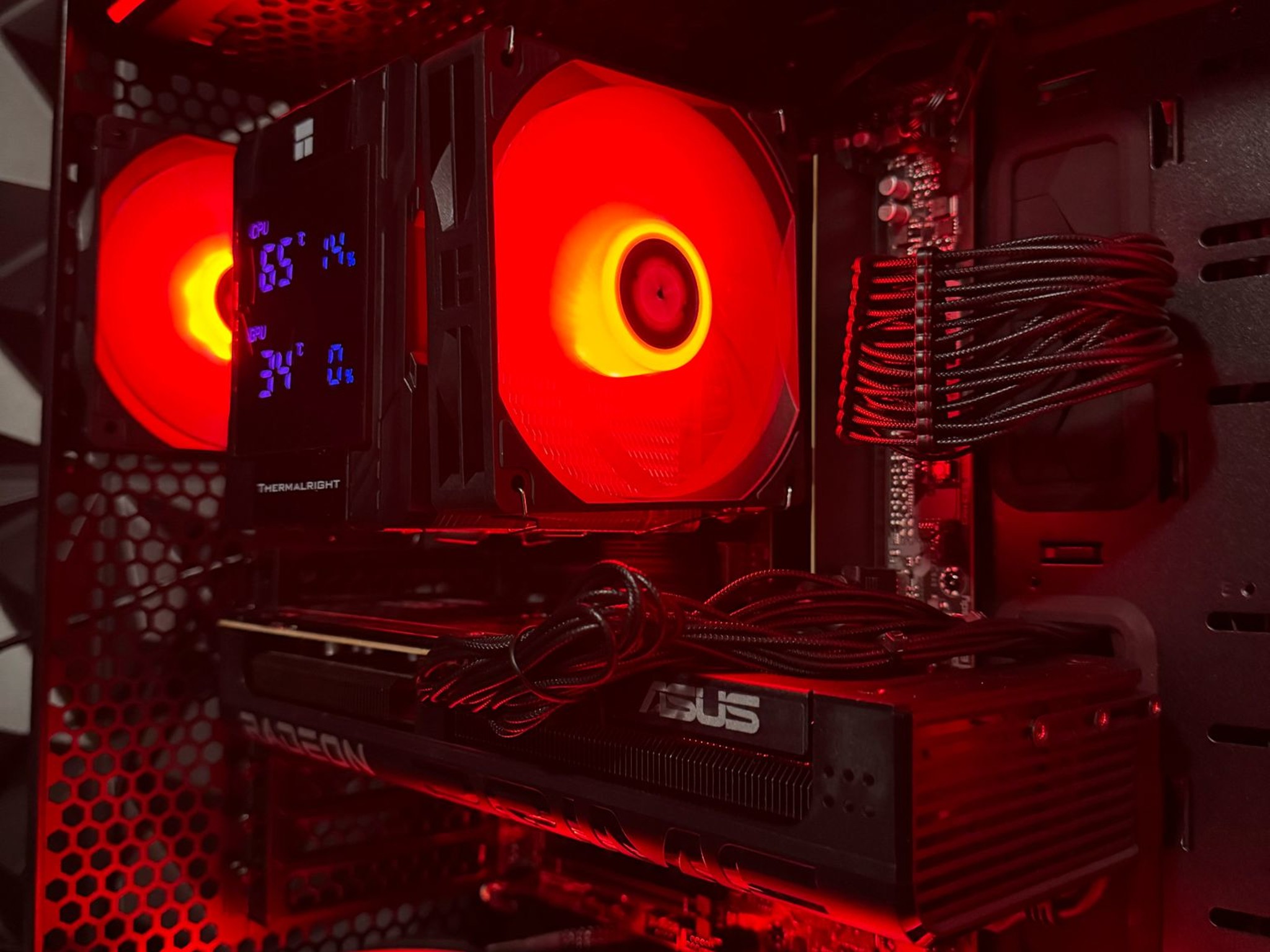⚡Power 9797 ⚡ Ryzen 7 9700X | RX 9070XT| 32 GB DDR5|2.5 TB NVMe