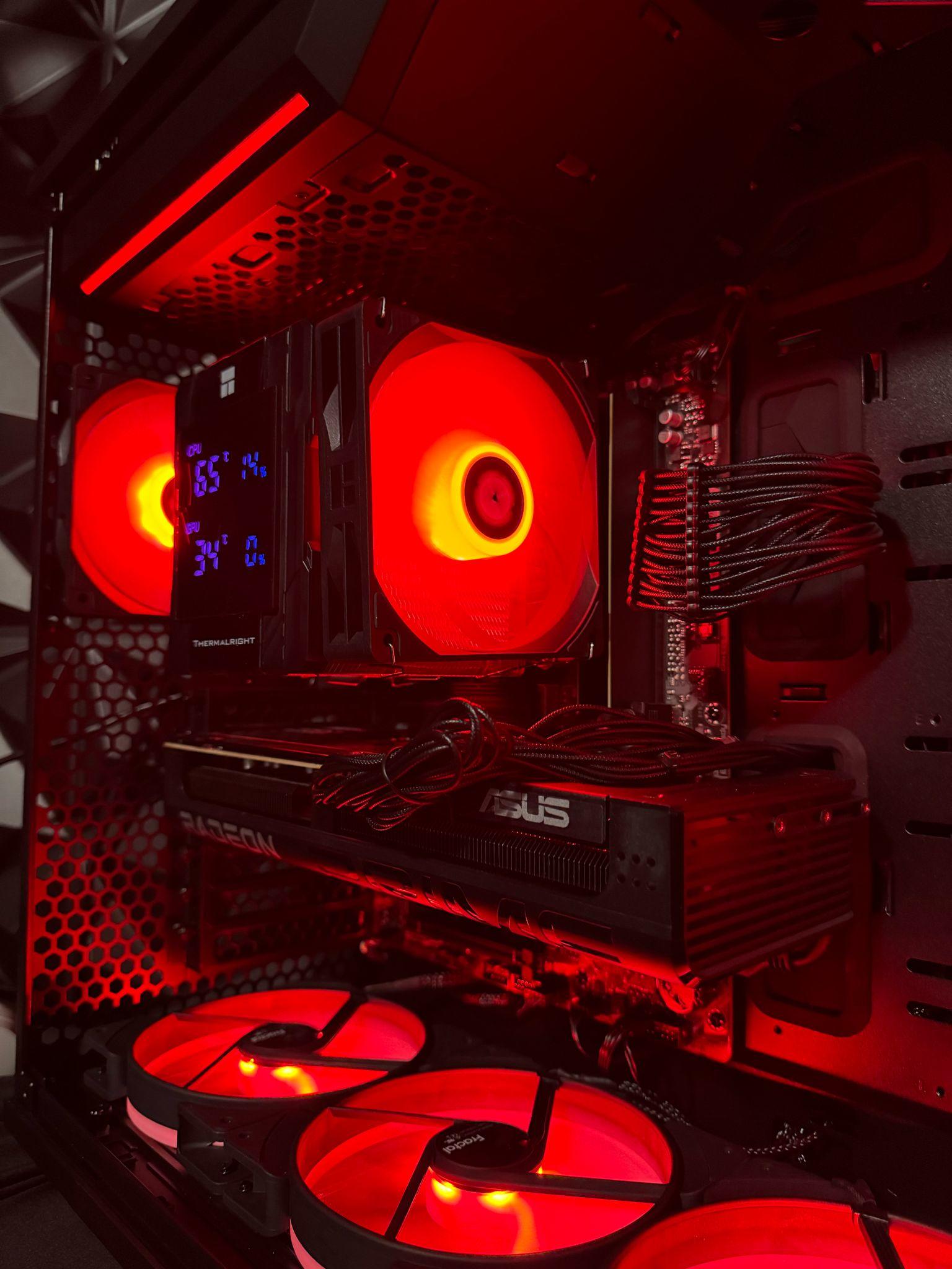 ⚡Power 9797 ⚡ Ryzen 7 9700X | RX 9070XT| 32 GB DDR5|2.5 TB NVMe