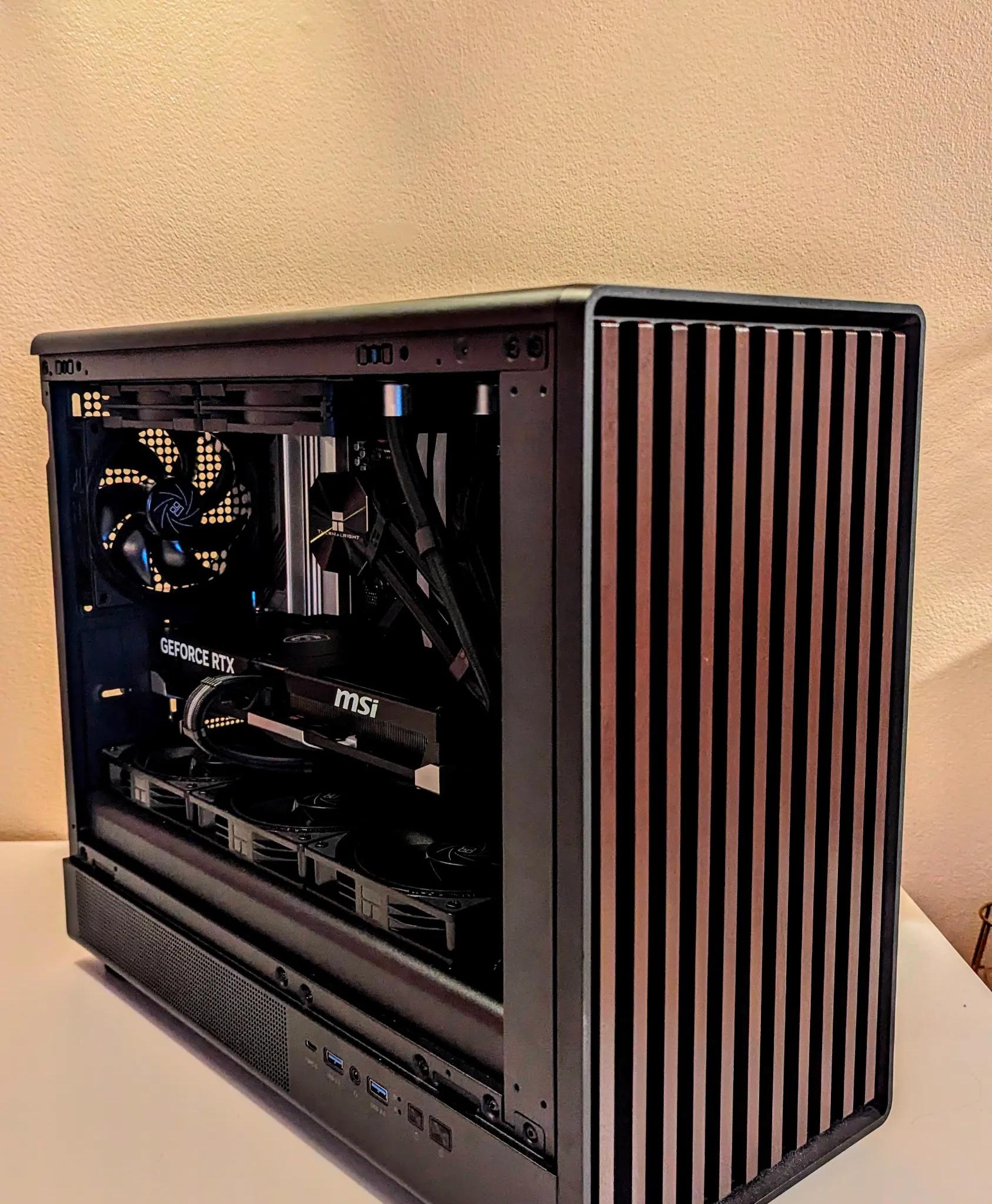 💨 Air Flow Dream PC💨  — RTX 5070 | Ryzen 9600X | 32GB DDR5 | 1TB SSD| 11 Fans !