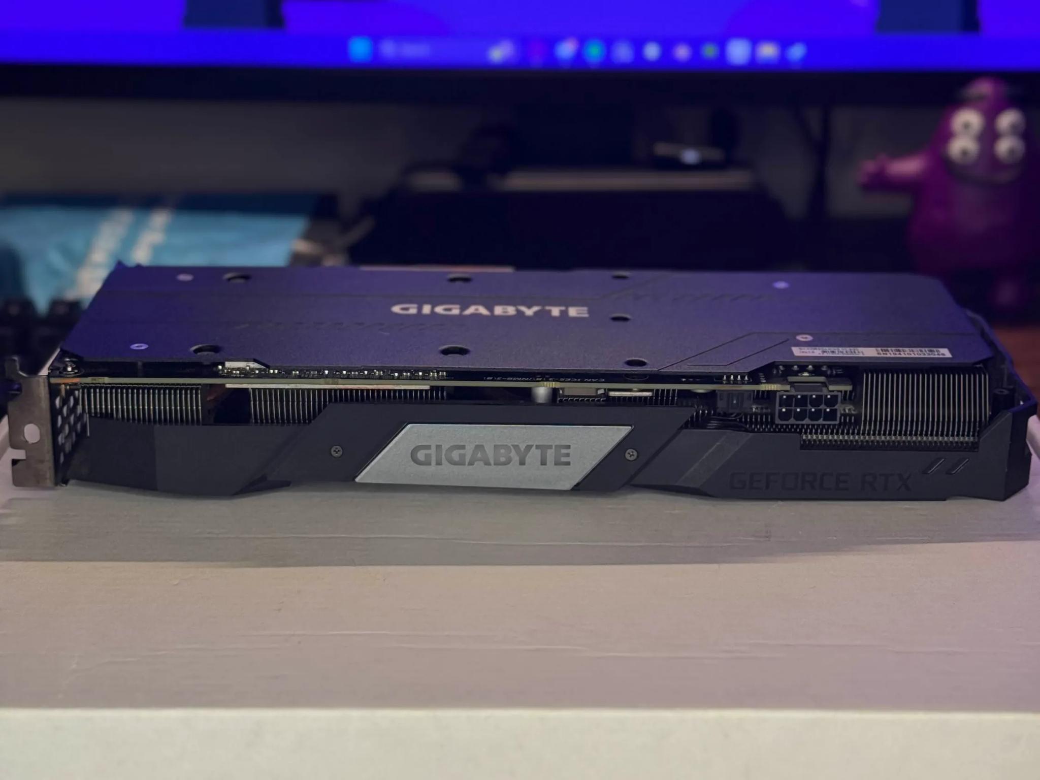 🔥GIGABYTE GeForce RTX 2060 SUPER GAMING 3X OC