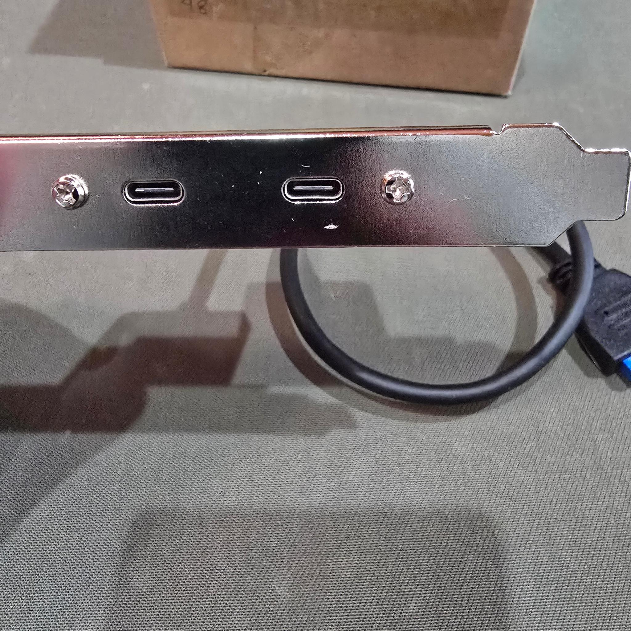 5Gbps 19/20Pin USB3.0 Motherboard to Dual Ports USB-C Type-C Female PCI-E Back Panel Cable 50cm
