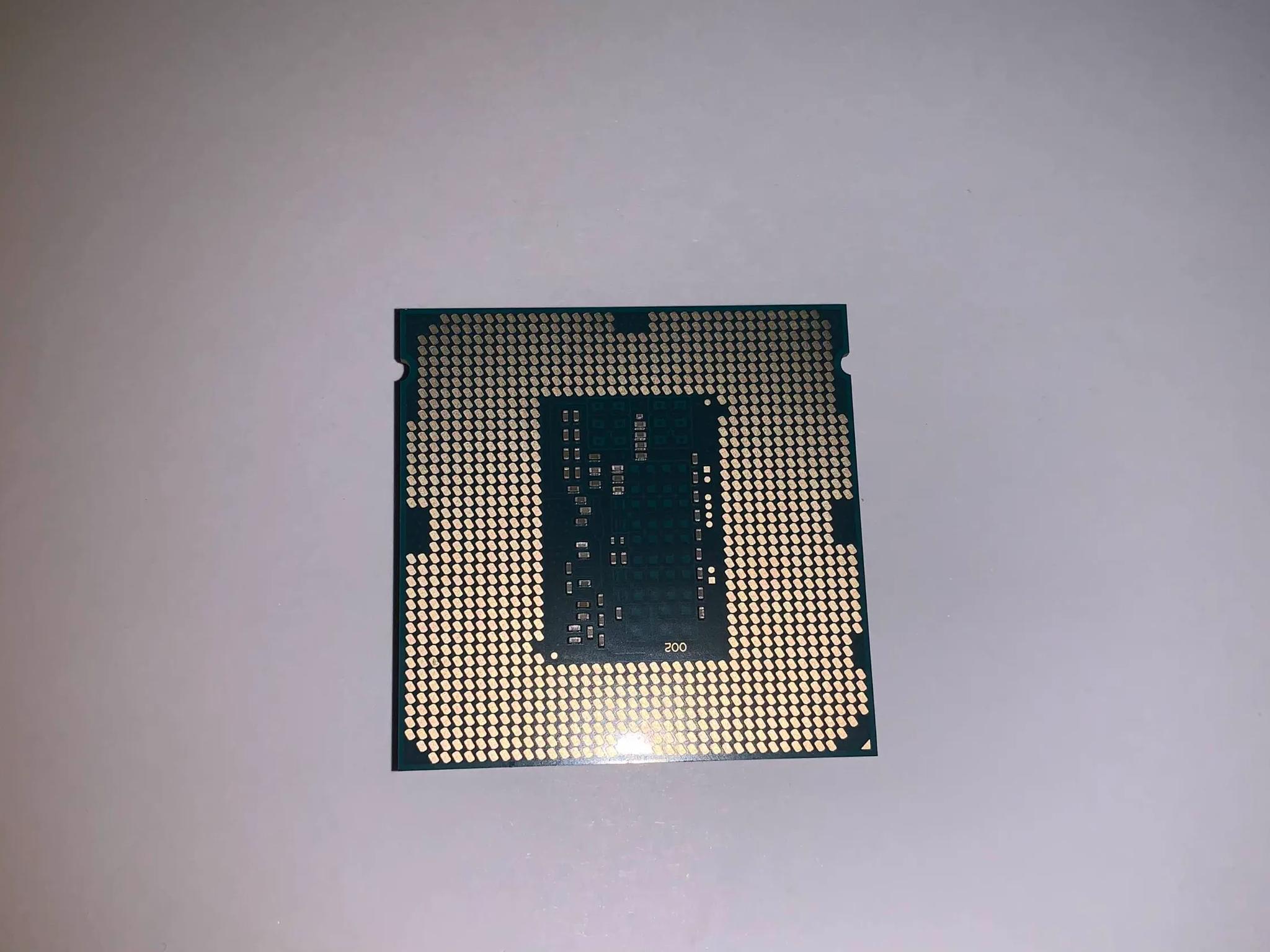 Intel i7 4770K