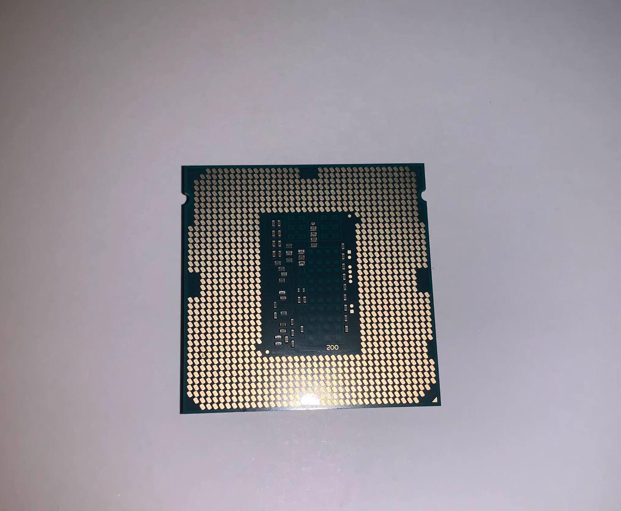 Intel i7 4770K