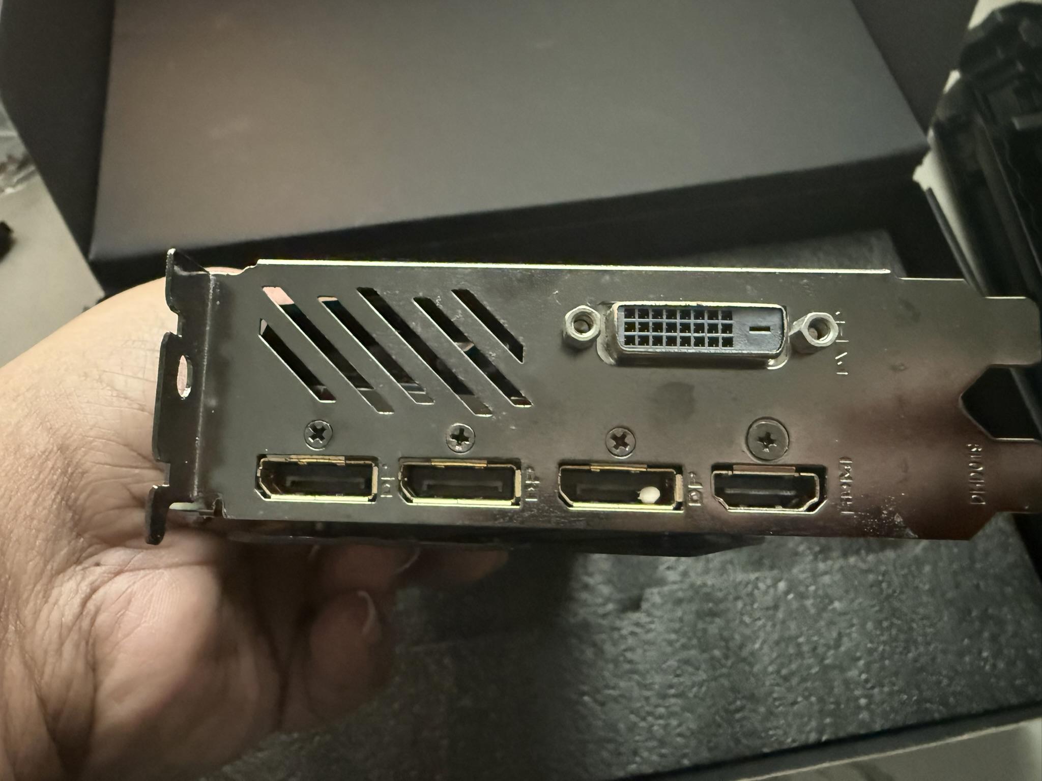 Aorus GTX 1070Ti 8gb