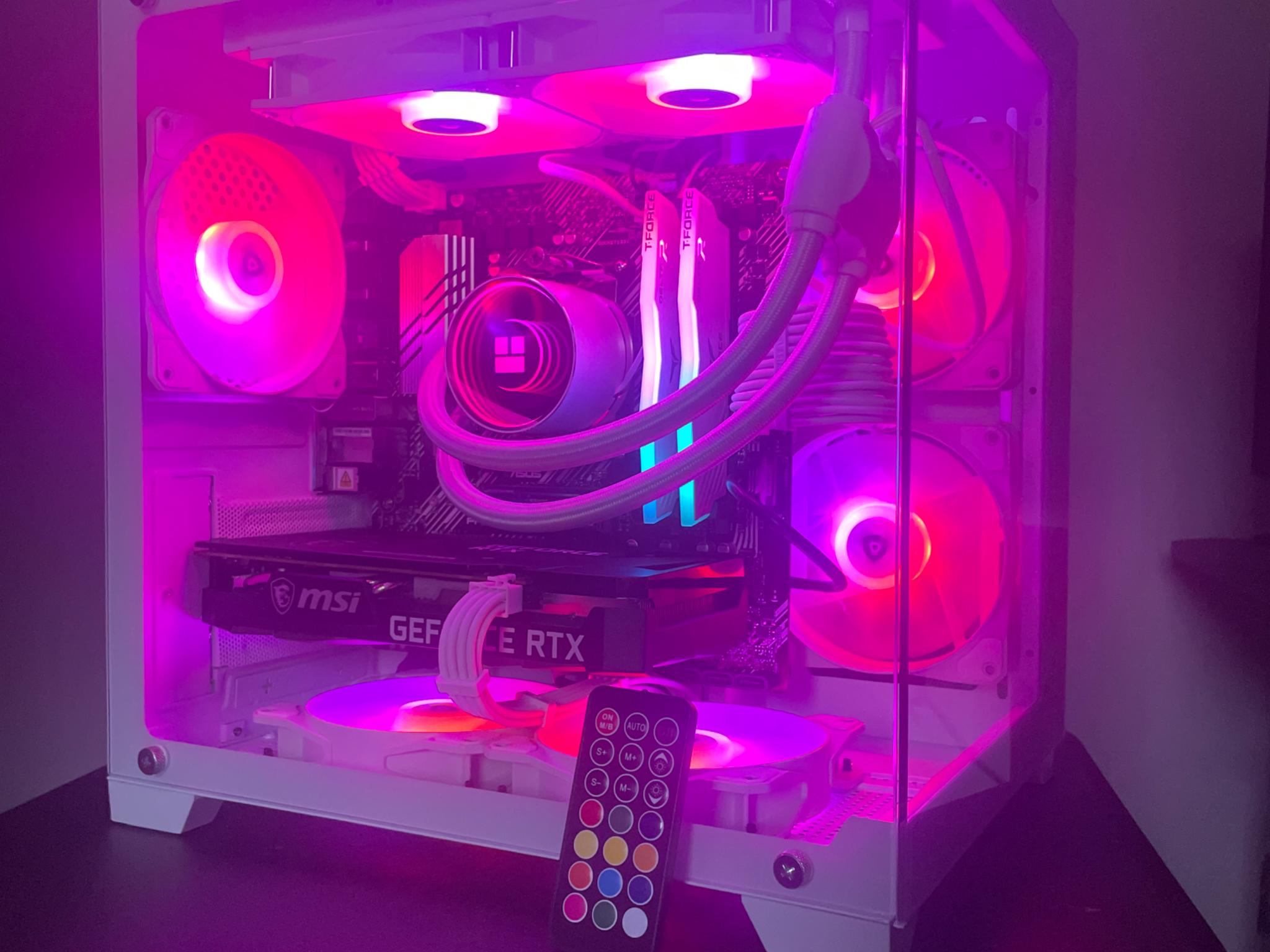 White 1080p/1440p Gaming PC – Liquid Cooled & High FPS