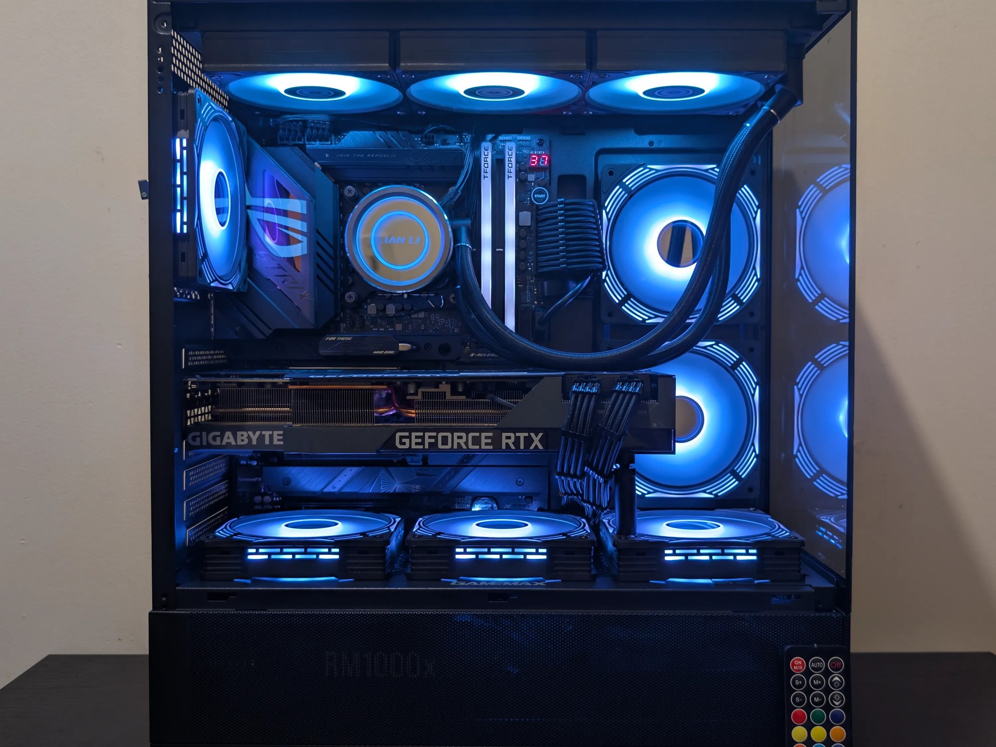 🔥1440p Gaming Beast | RTX 3080Ti | i7 12700K | 2TB SSD | 32GB RAM | WiFi 6 & Bluetooth🔥
