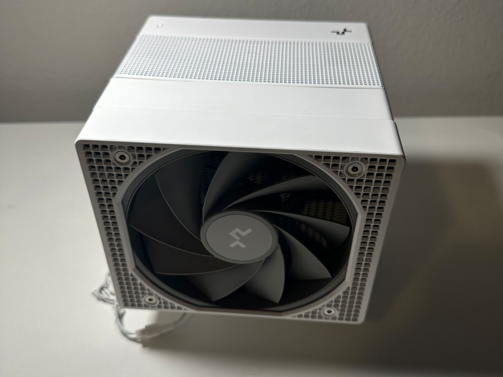 Intel i7-12700k, 32GB Ram, Deepcool Assassin IV Heatsink, Asus Tuf Gaming Z690-Plus WiFi D4